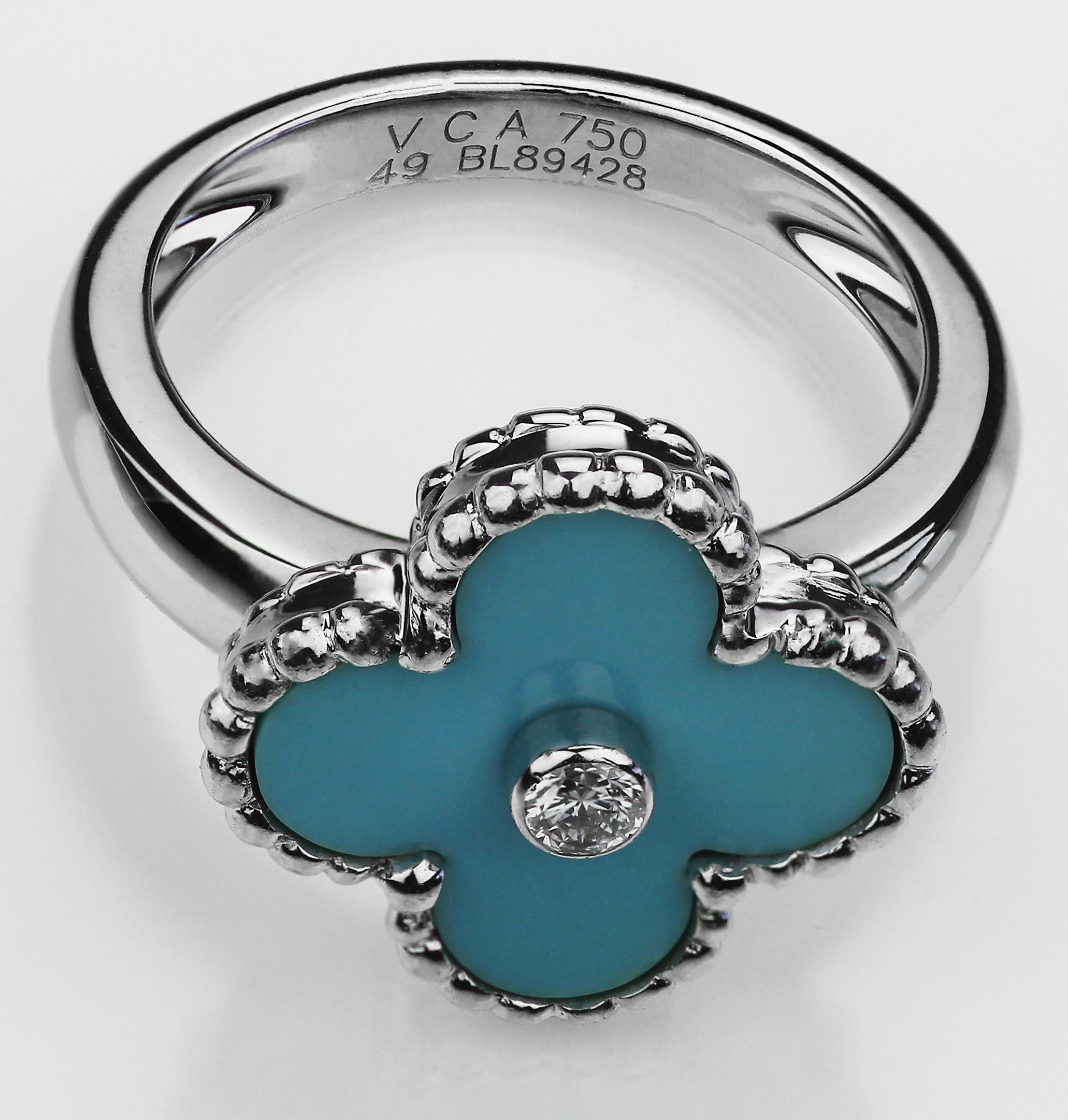Retro Van Cleef & Arpels VCA Vintage Alhambra ring with Turquoise and Diamond Retaired
