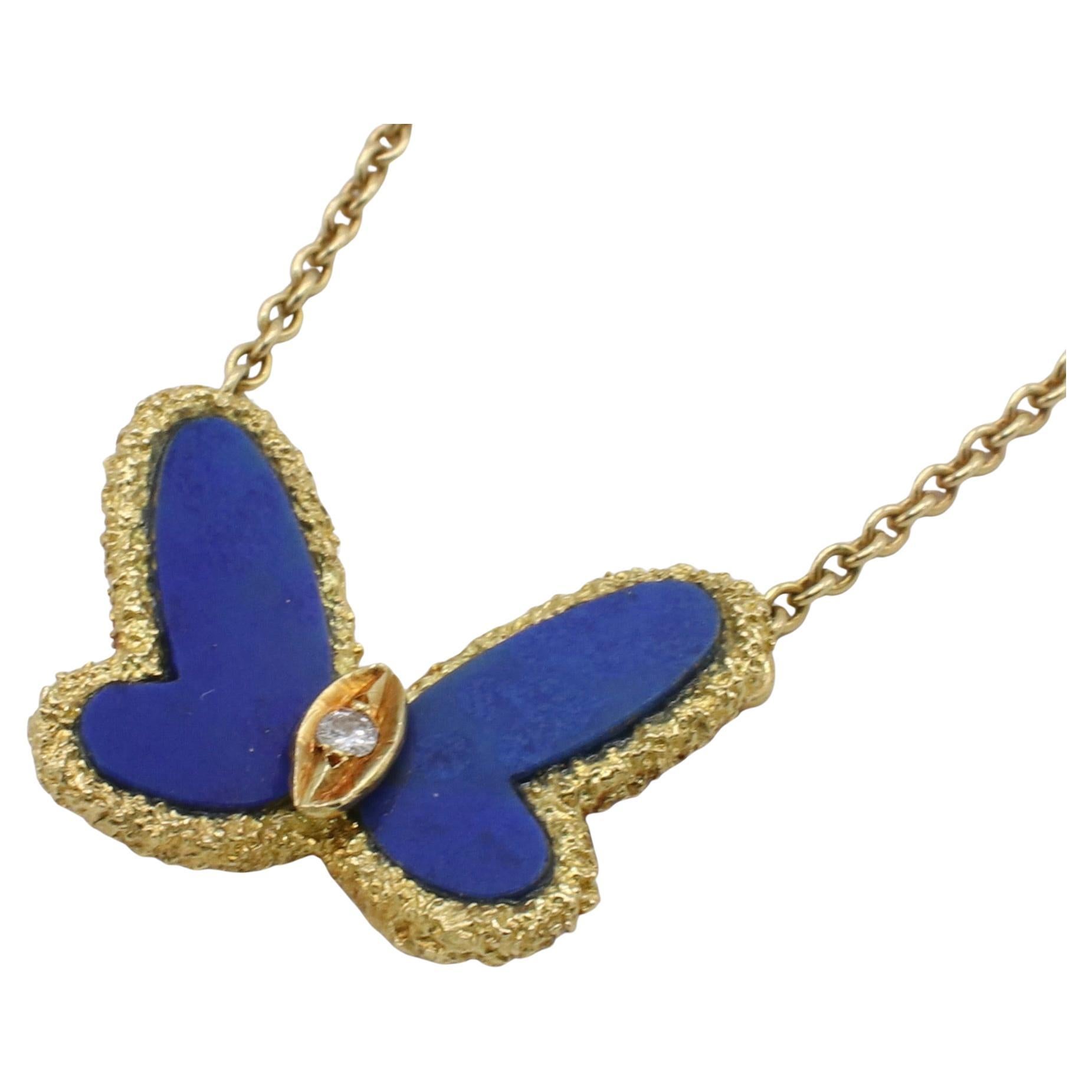 Contemporaneo Van Cleef & Arpels Van Cleef & Arpels Vintage Butterfly Collana con ciondolo in lapislazzuli e diamanti in vendita