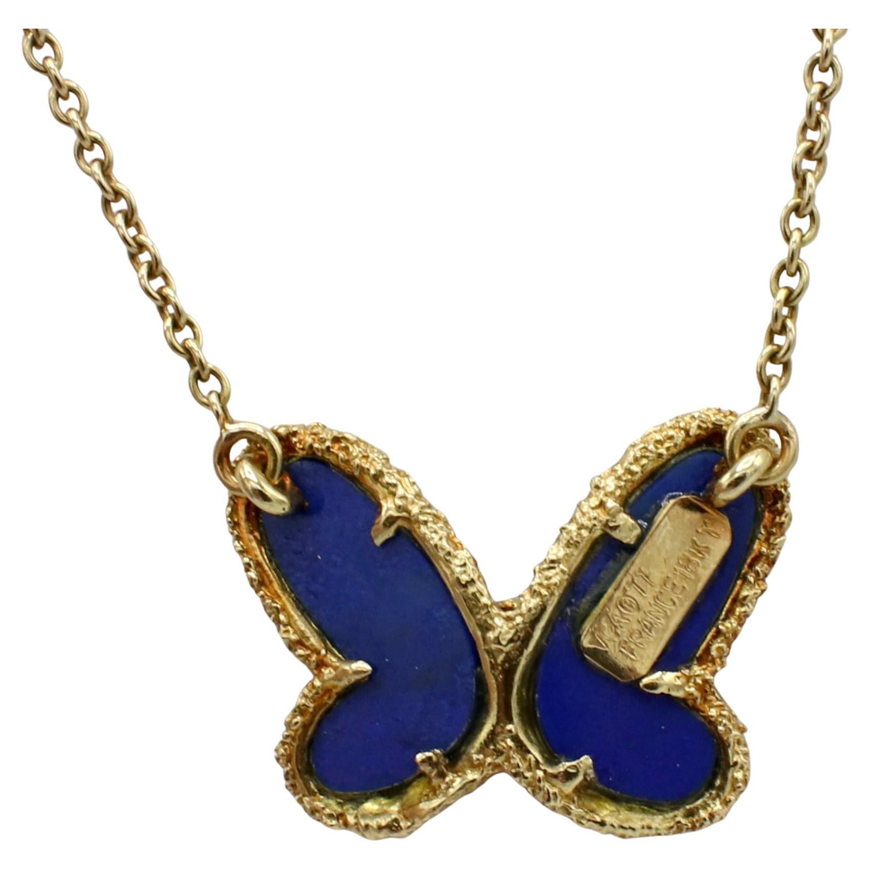 Taglio rotondo Van Cleef & Arpels Van Cleef & Arpels Vintage Butterfly Collana con ciondolo in lapislazzuli e diamanti in vendita