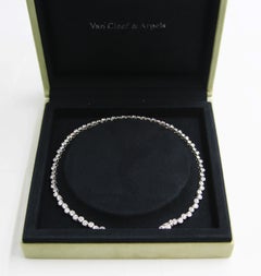 Van Cleef & Arpels Vintage 18 Karat White Gold Diamond Necklace