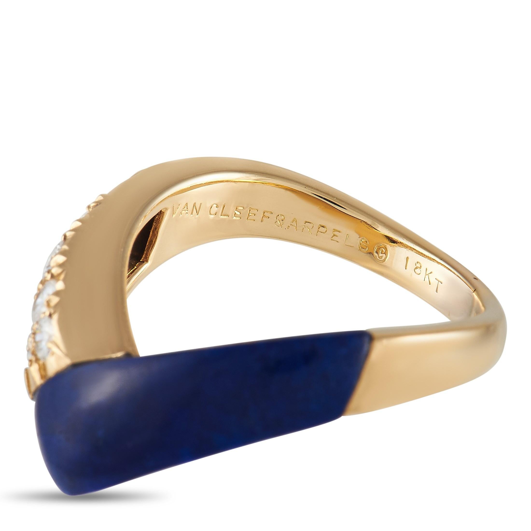 Van Cleef & Arpels Vintage 18K Yellow Gold 0.40 ct Diamond and Lapis Ring In Excellent Condition In Southampton, PA