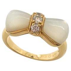 Van Cleef & Arpels Vintage 18k Yellow Gold Diamond and White Coral Bow Ring