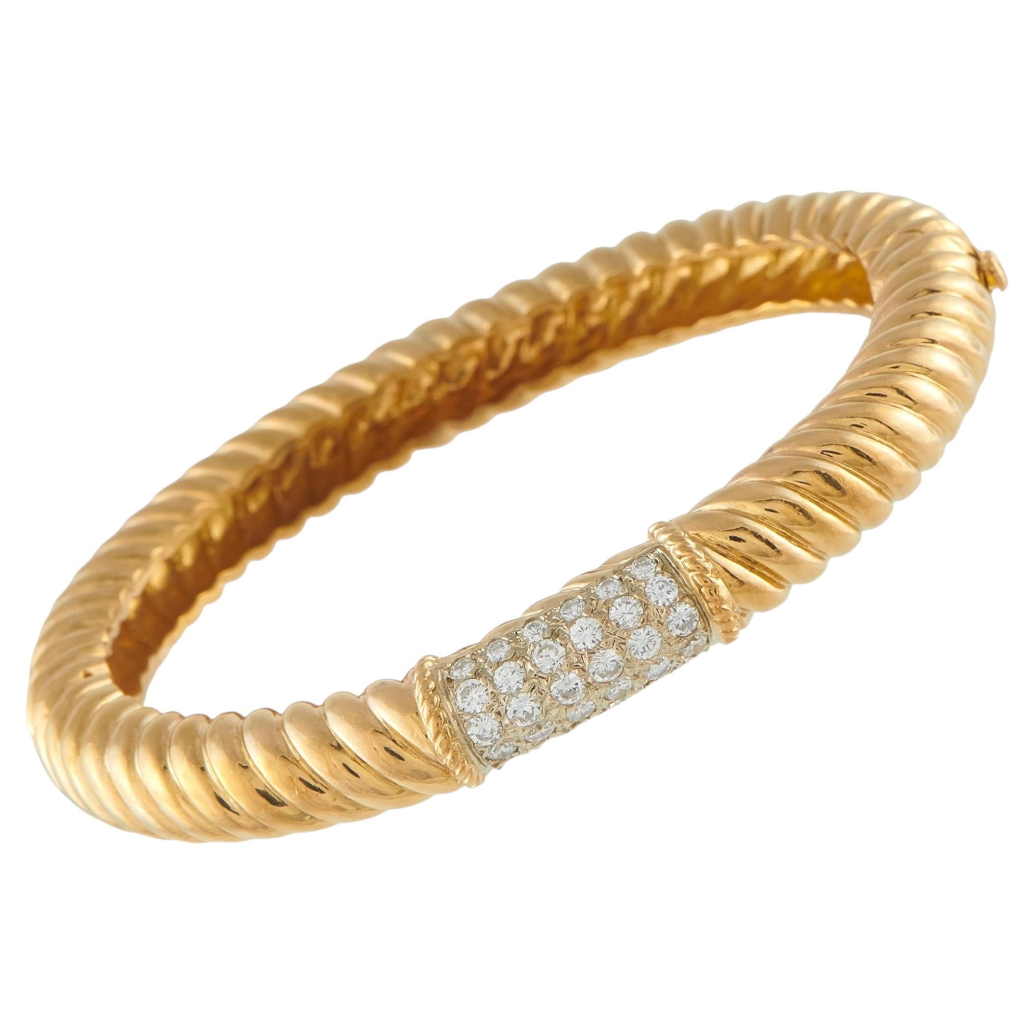 Van Cleef & Arpels Vintage 18K Yellow Gold Diamond Bracelet VC13-061926