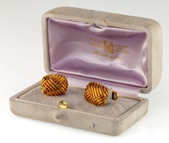 Van Cleef & Arpels Vintage 18k Yellow Gold Ribbed Textured Cufflinks w/ Box