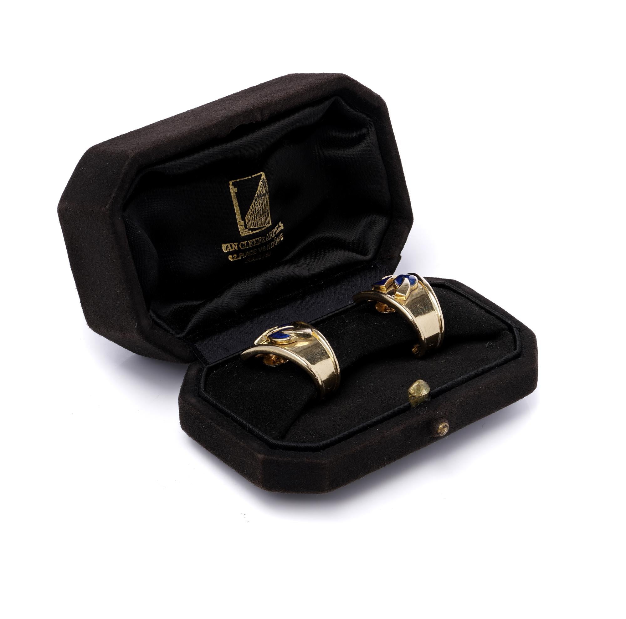 Van Cleef & Arpels Vintage 18kt Gold Clip-On Earrings.

These stunning clip-on earrings, crafted by the prestigious house of Van Cleef & Arpels, from the 1970s. Made from 18kt yellow gold, they feature striking blue enamel accents and diamond
