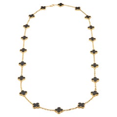 Van Cleef & Arpels Collier vintage en onyx à motifs 20
