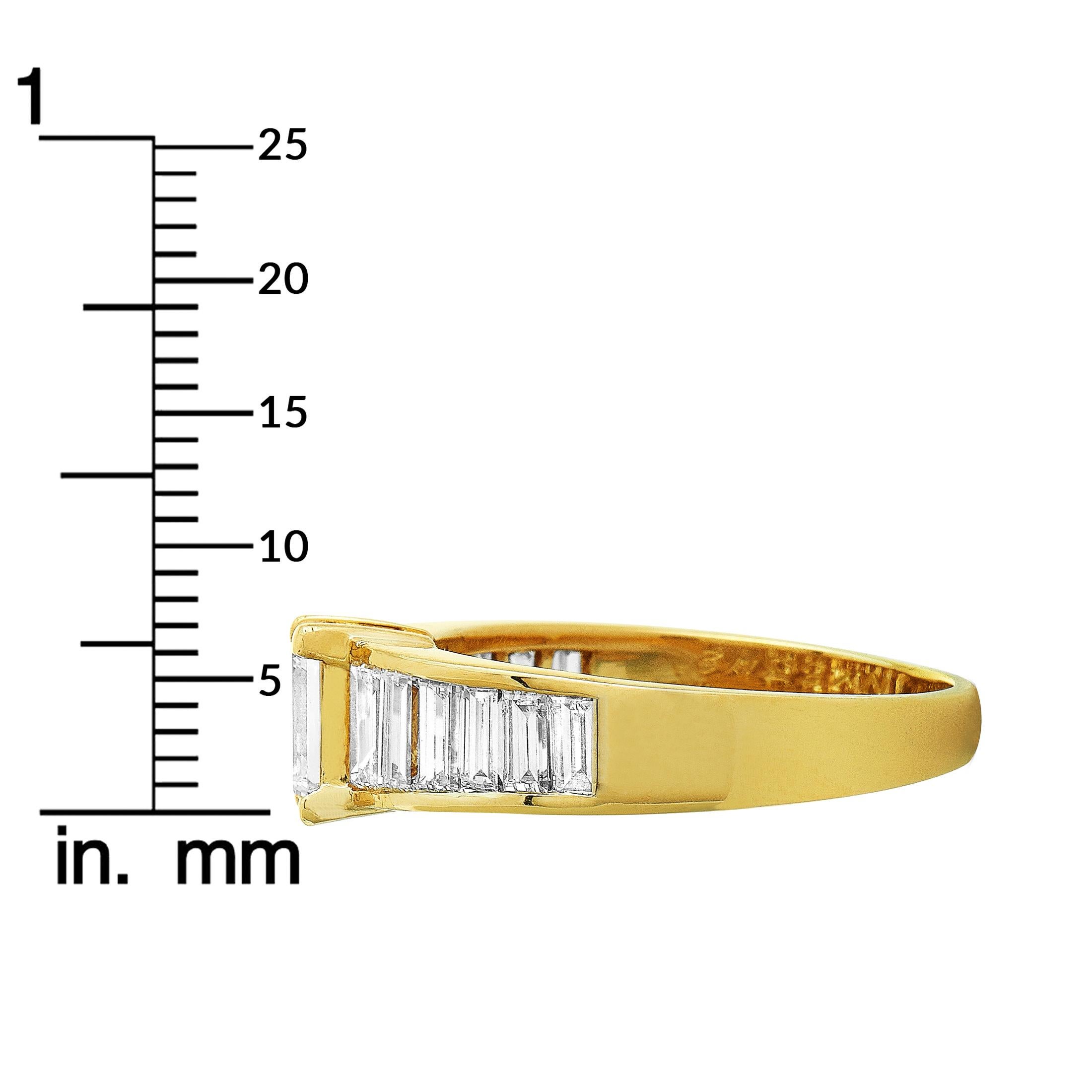 Van Cleef & Arpels Vintage 2.00 Carat Diamond Yellow Gold Ring 2