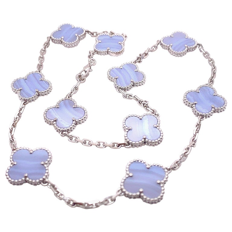 Van Cleef and Arpels Vintage Alhambra 10 Motif Chalcedony Necklace