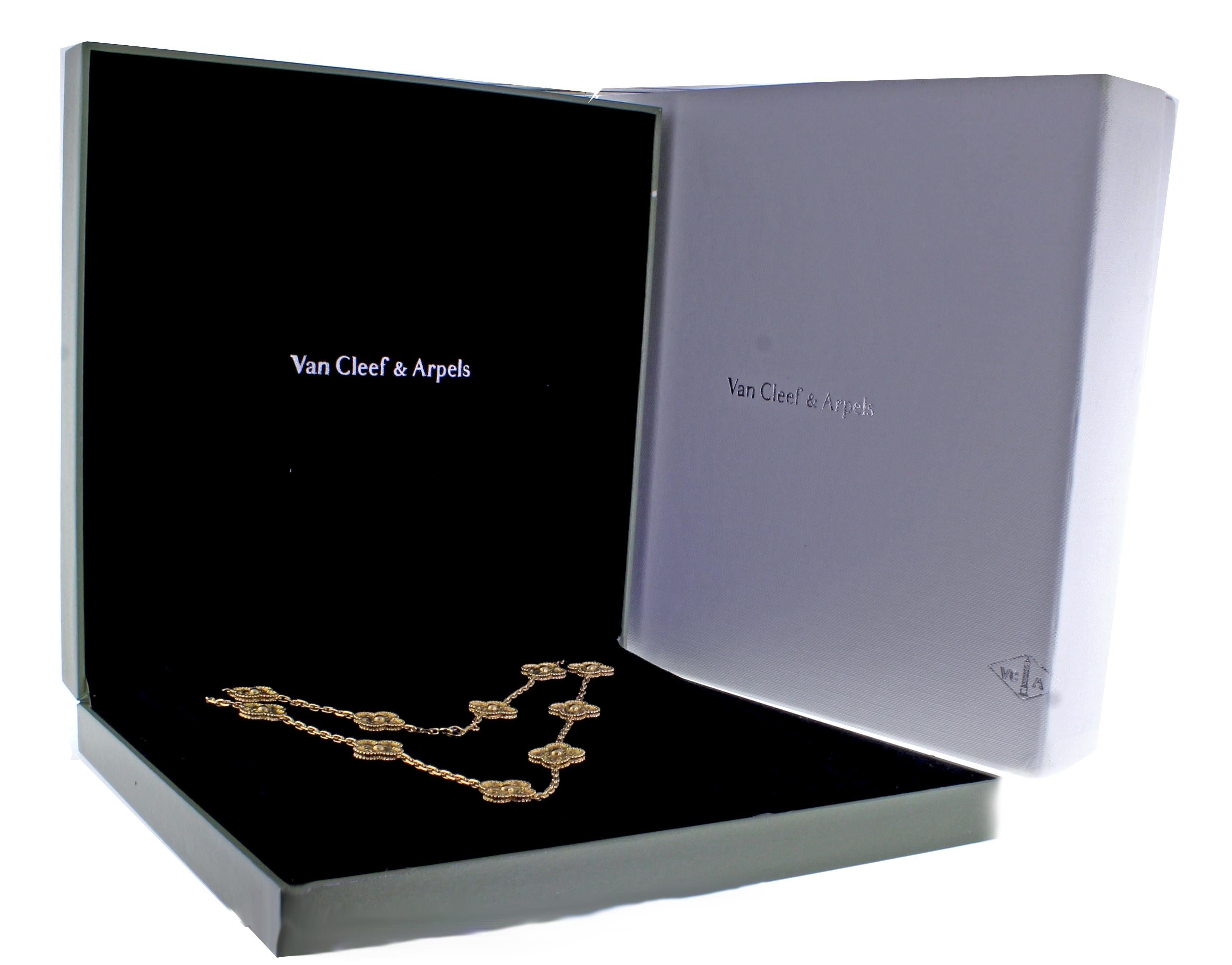 Women's or Men's Van Cleef & Arpels Vintage Alhambra 10 Motif Gold Necklace