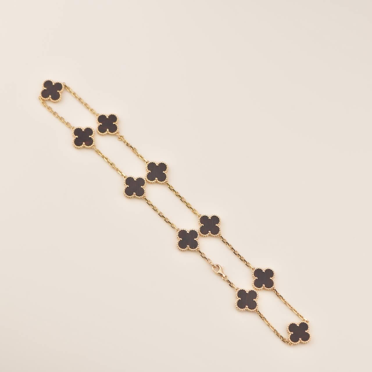 Van Cleef & Arpels Vintage Alhambra 10 Motif Rose Gold Letter Wood Necklace In Excellent Condition In Banbury, GB