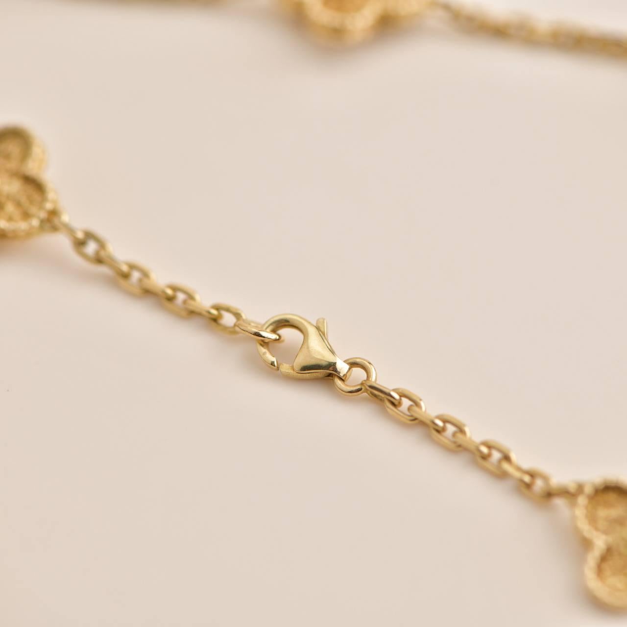 Women's or Men's Van Cleef & Arpels Vintage Alhambra 10 Motif Yellow Gold Necklace