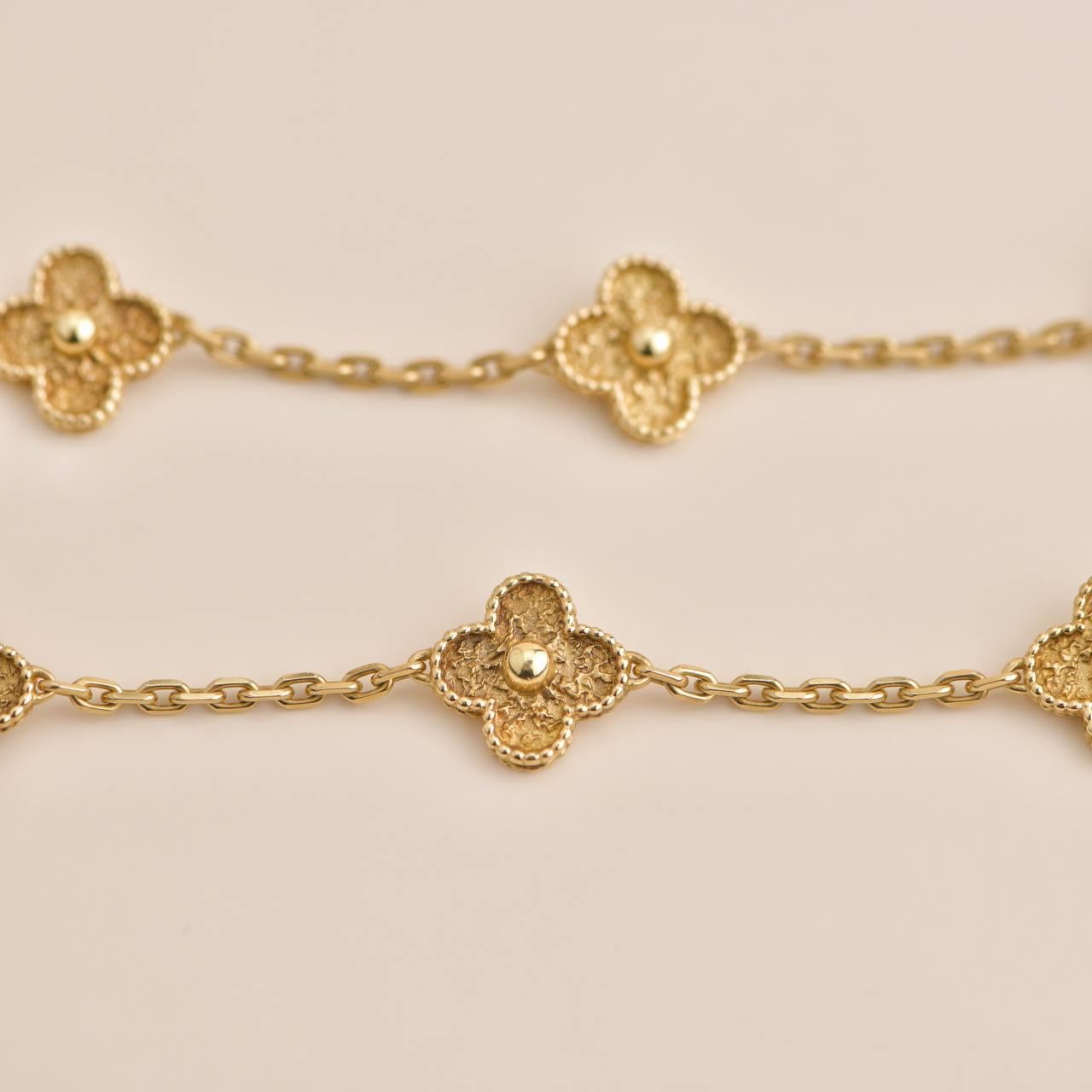 Van Cleef & Arpels Vintage Alhambra 10 Motif Yellow Gold Necklace 2