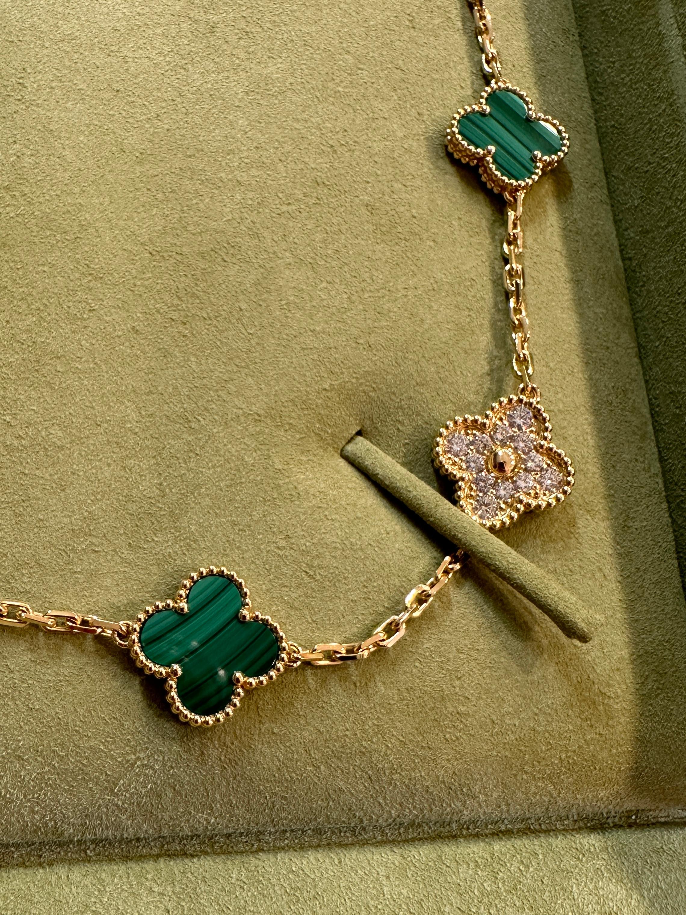 Van Cleef Arpels Vintage Alhambra 10 motifs Malachite Diamond Necklace, YG 1