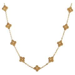 Van Cleef & Arpels Vintage Alhambra Halskette mit 20 Vintage-Motiven aus 18 Karat Gelbgold