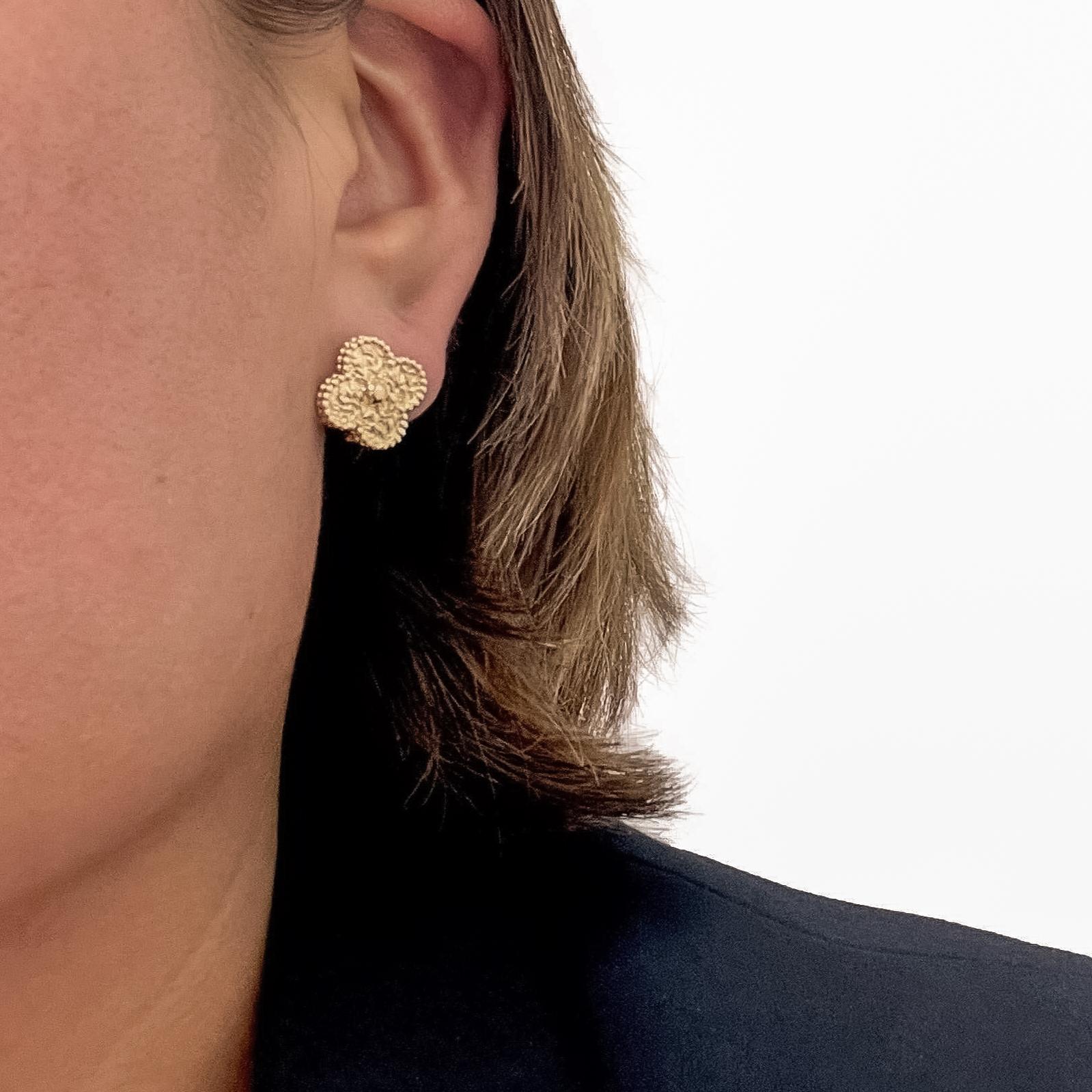 Van Cleef & Arpels Vintage Alhambra 18K Yellow Gold Clip Earrings In Excellent Condition In New York, NY