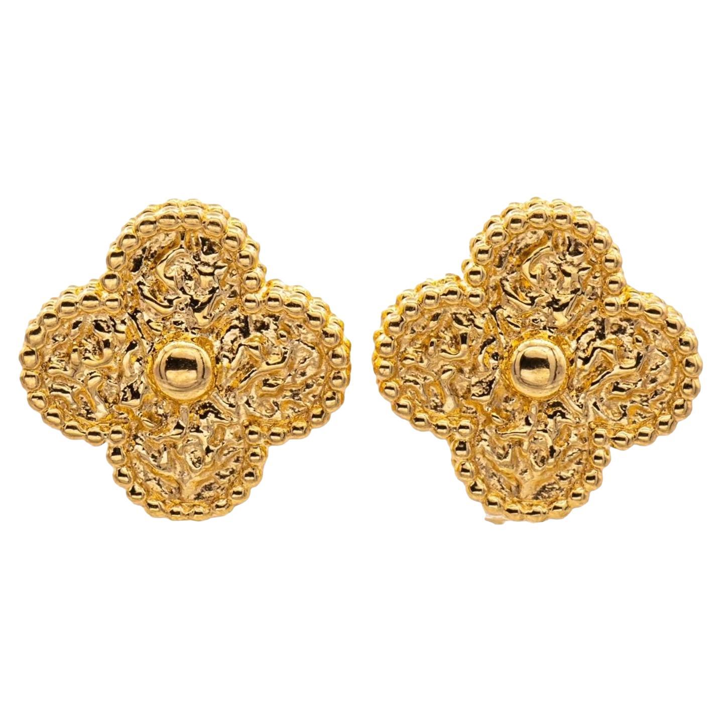 Van Cleef & Arpels Vintage Alhambra Boucles d'oreilles à clip en or jaune 18K