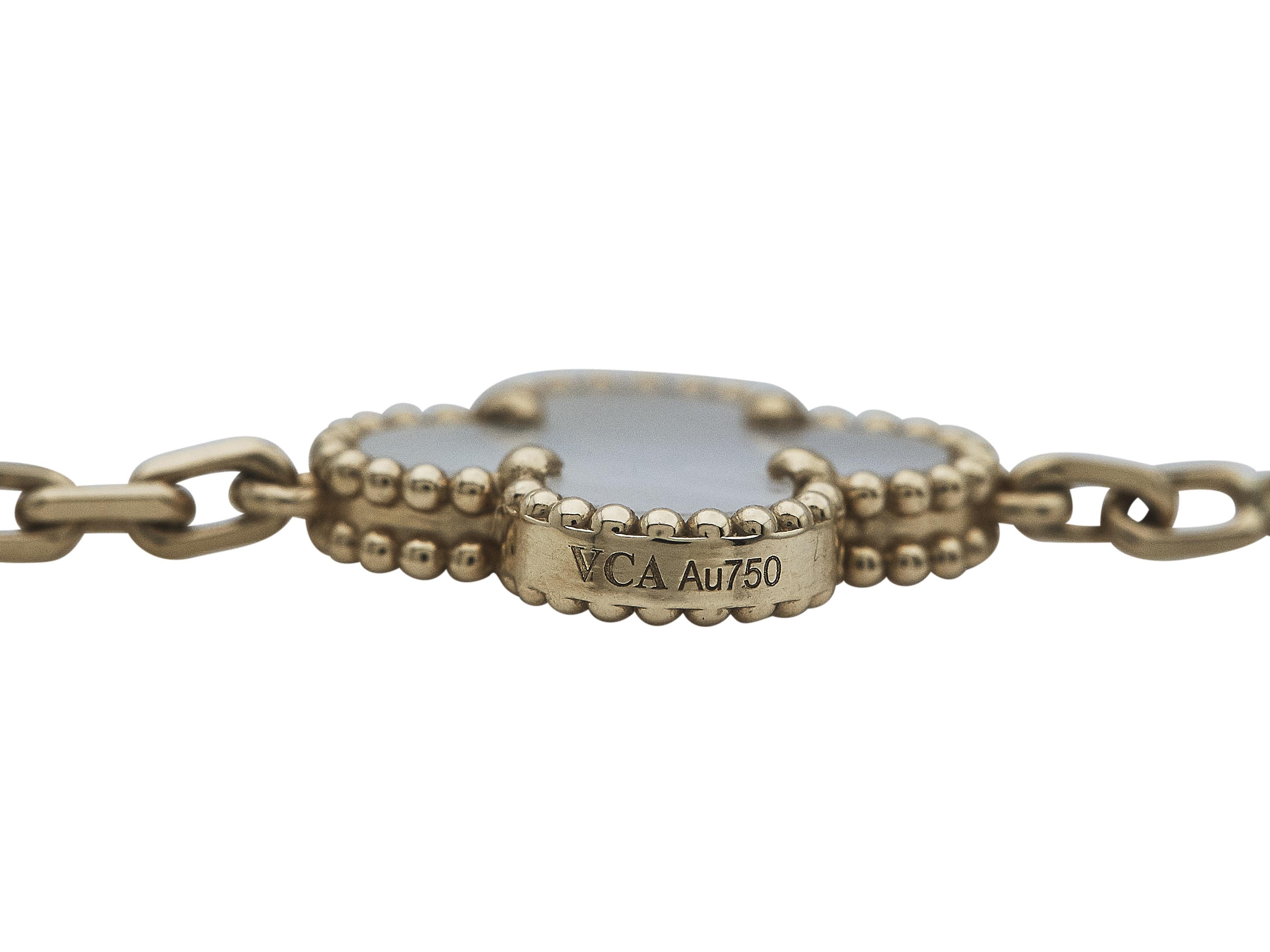 Van Cleef & Arpels Collier Vintage Alhambra en or jaune 18K MOP 10-Motifs en vente 2
