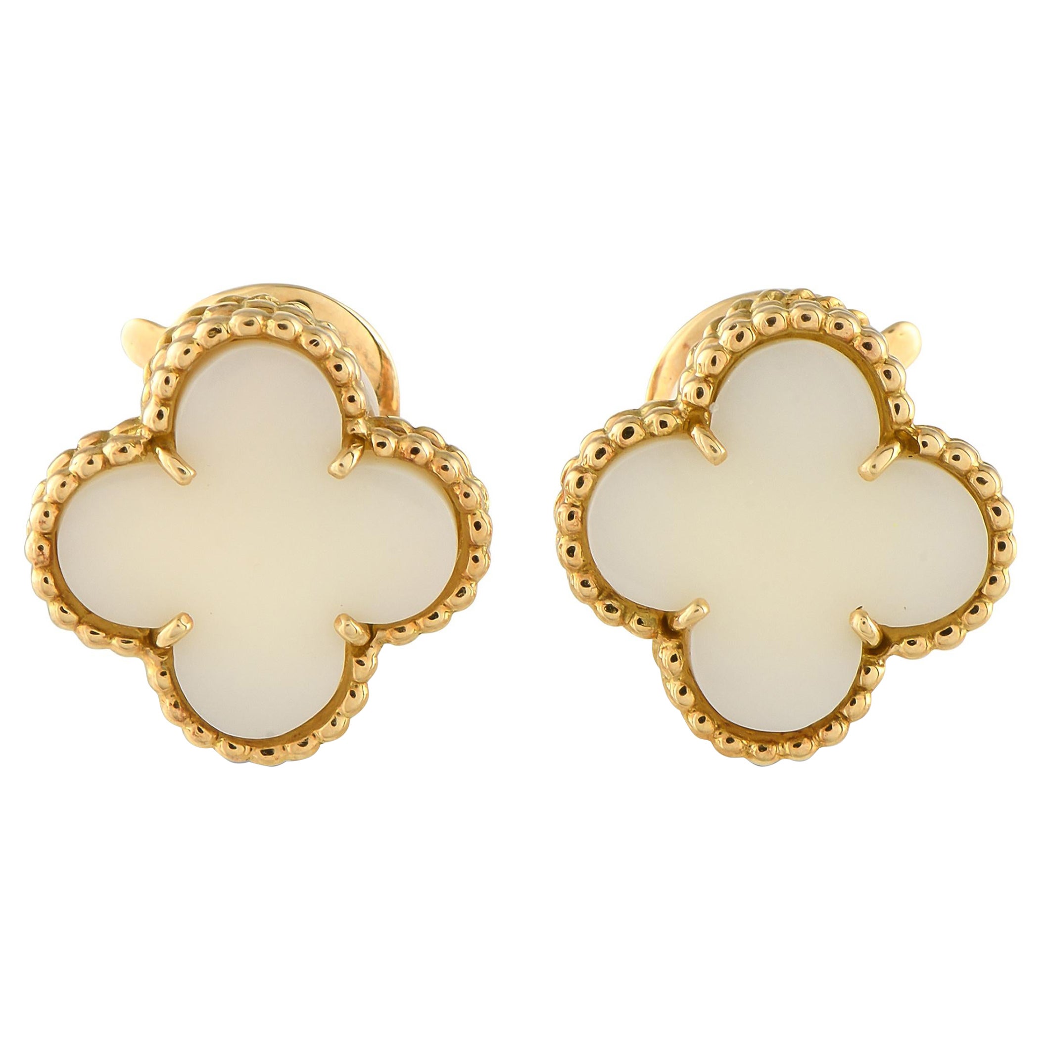 Pendientes de clip de coral blanco Van Cleef & Arpels Vintage Alhambra de oro amarillo de 18 quilates