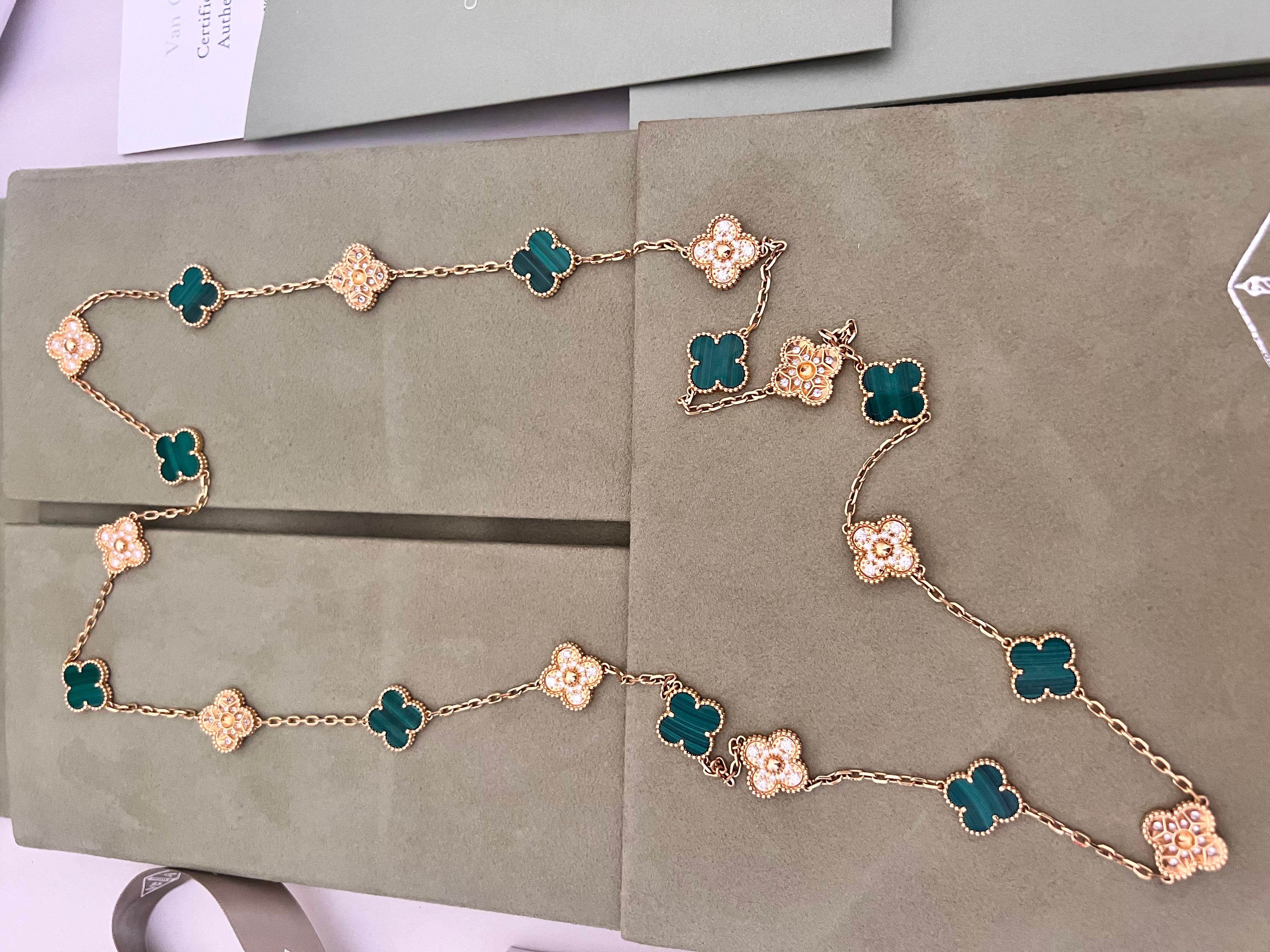 Van Cleef & Arpels Vintage Alhambra  20 Turquoise Gold and  Necklace 3