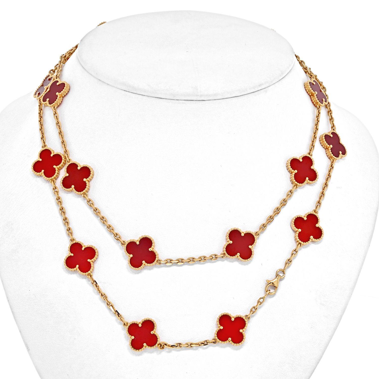 Van Cleef & Arpels Vintage Alhambra Halskette mit 20 Karneol-Motiven im Zustand „Hervorragend“ in New York, NY