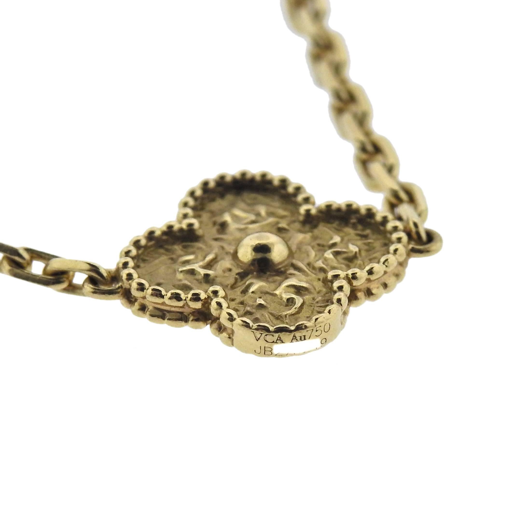 Women's or Men's Van Cleef & Arpels Vintage Alhambra 20 Motif Gold Necklace