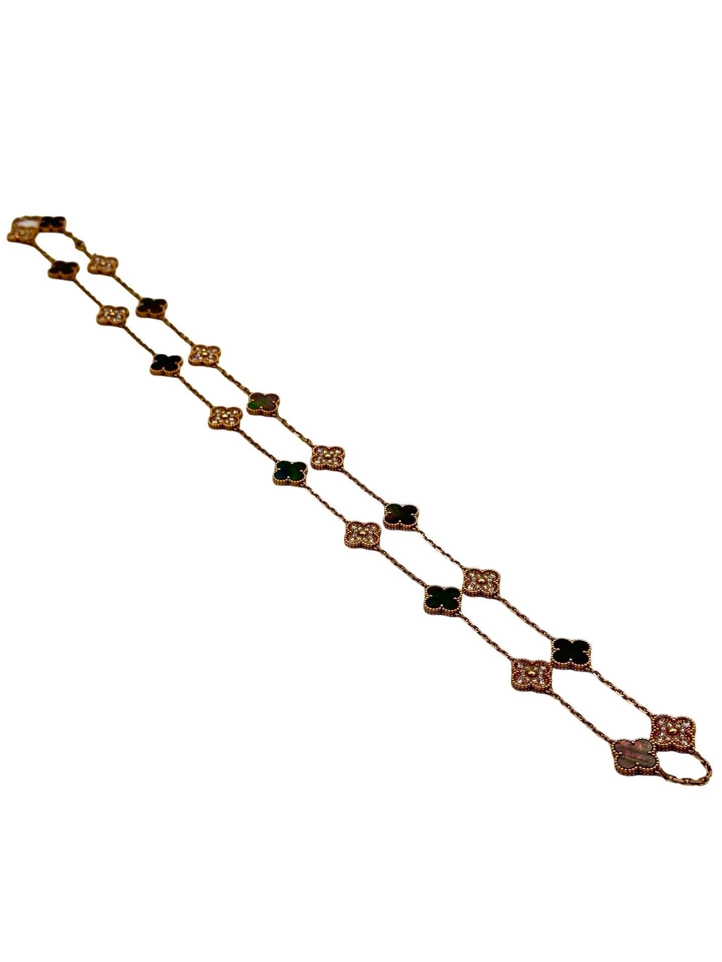 Van Cleef & Arpels Vintage Alhambra 20 Motif Necklace in 18K Rose Gold For Sale 1