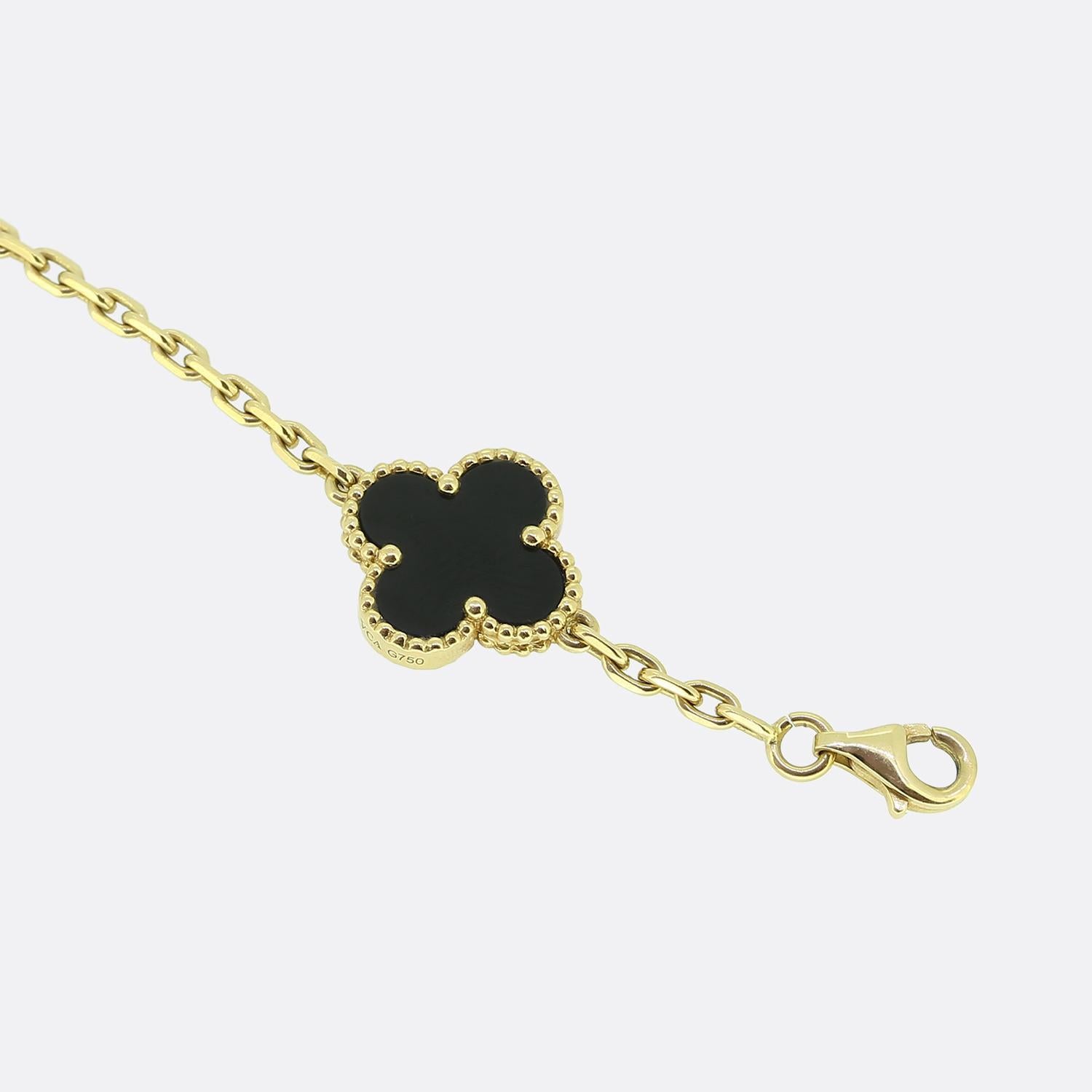 Round Cut Van Cleef & Arpels Vintage Alhambra 20 Motif Onyx Necklace For Sale