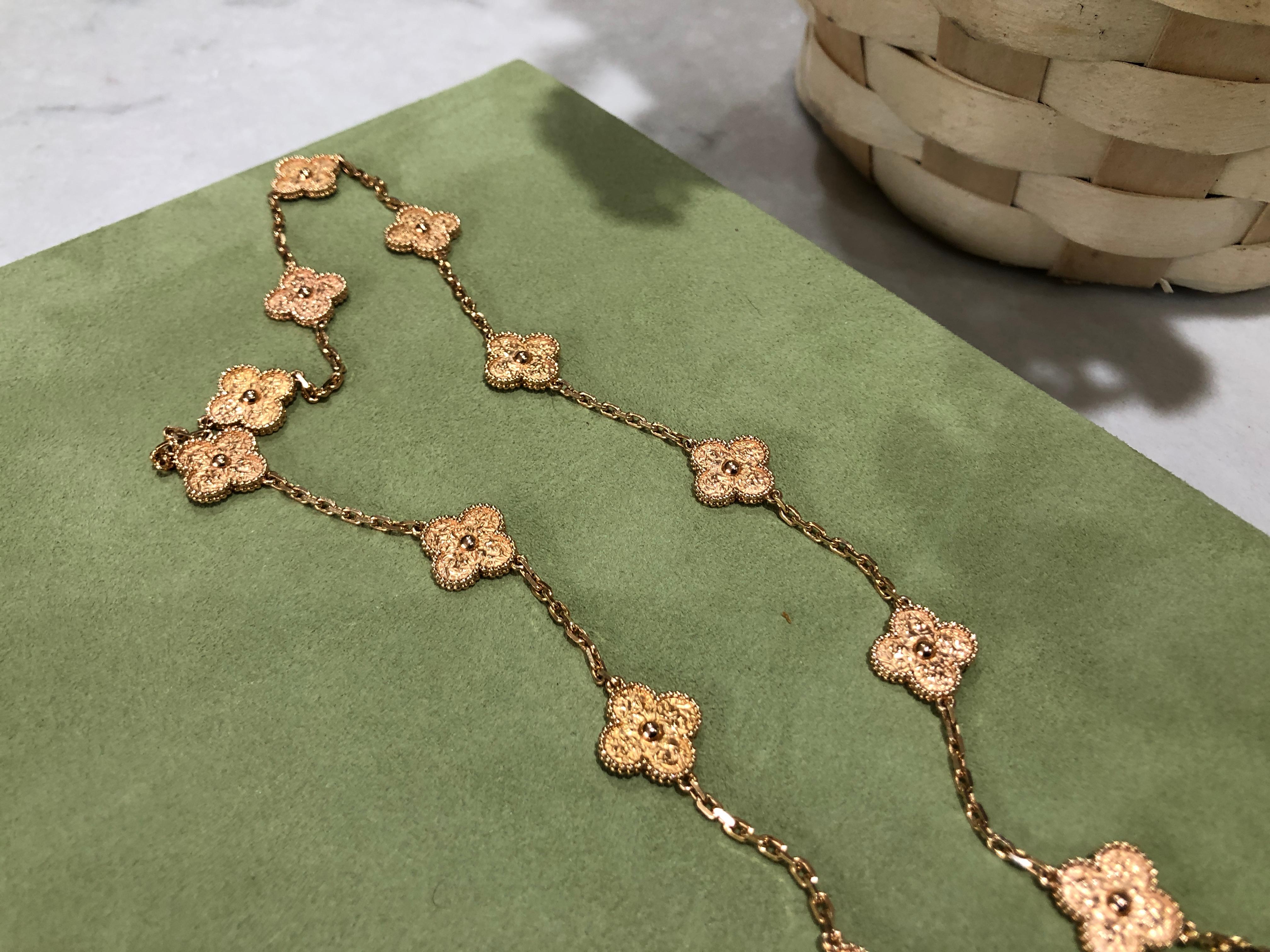 Van Cleef & Arpels Vintage Alhambra 20 Motifs 18K Rose Gold Long Necklace 2