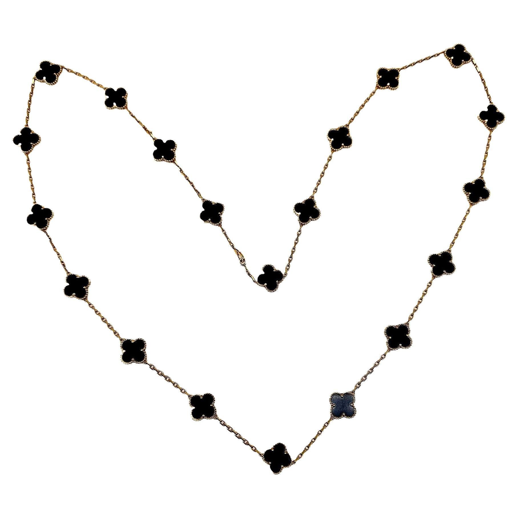 Van Cleef & Arpels Vintage Alhambra 20 Motifs Black Onyx Necklace Box Papers COA For Sale