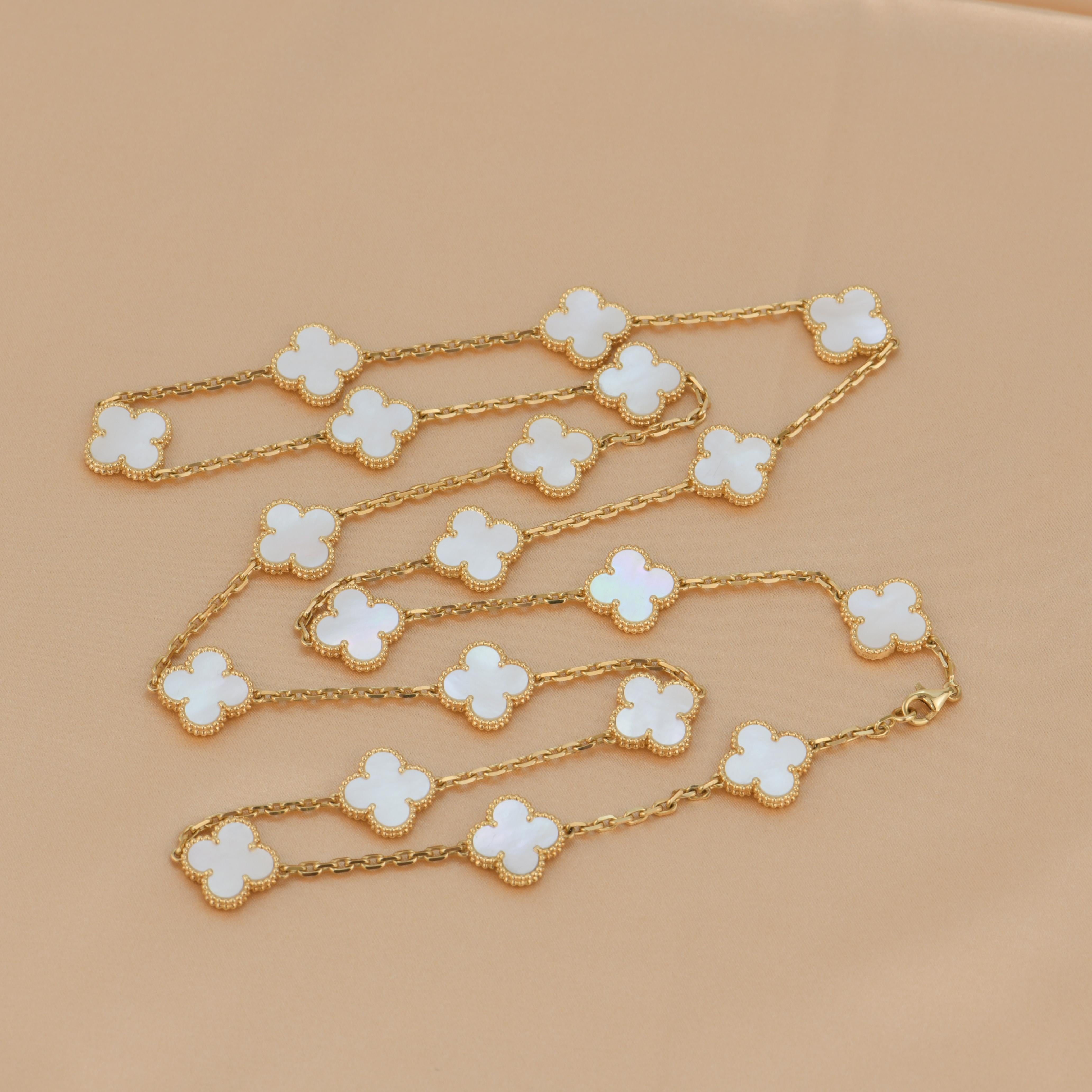 Dandelion Antiques Code	AT-0761
Marke	                                Van Cleef & Arpels
Modell	                                VCARL88100
Datum	                                CIRCA 2013
Einzelhandelspreis	                        £13,300 /