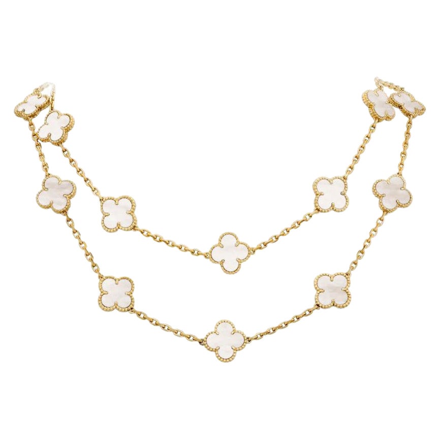 Van Cleef & Arpels Vintage Alhambra Lange Perlmutt-Halskette mit 20 Motiven