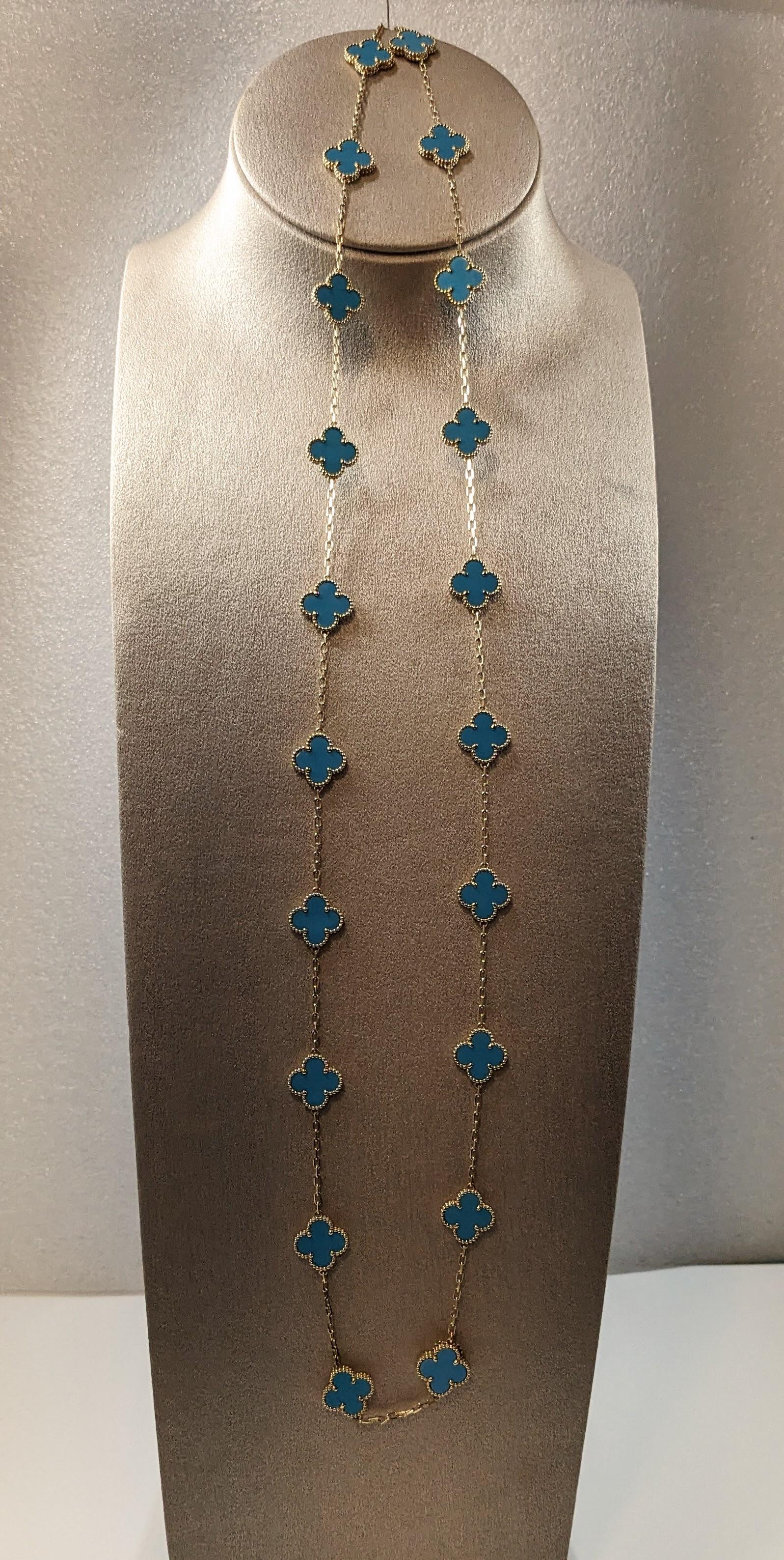 Van Cleef & Arpels Vintage Alhambra  20 Turquoise 18k gold Necklace In Excellent Condition In Bilbao, ES