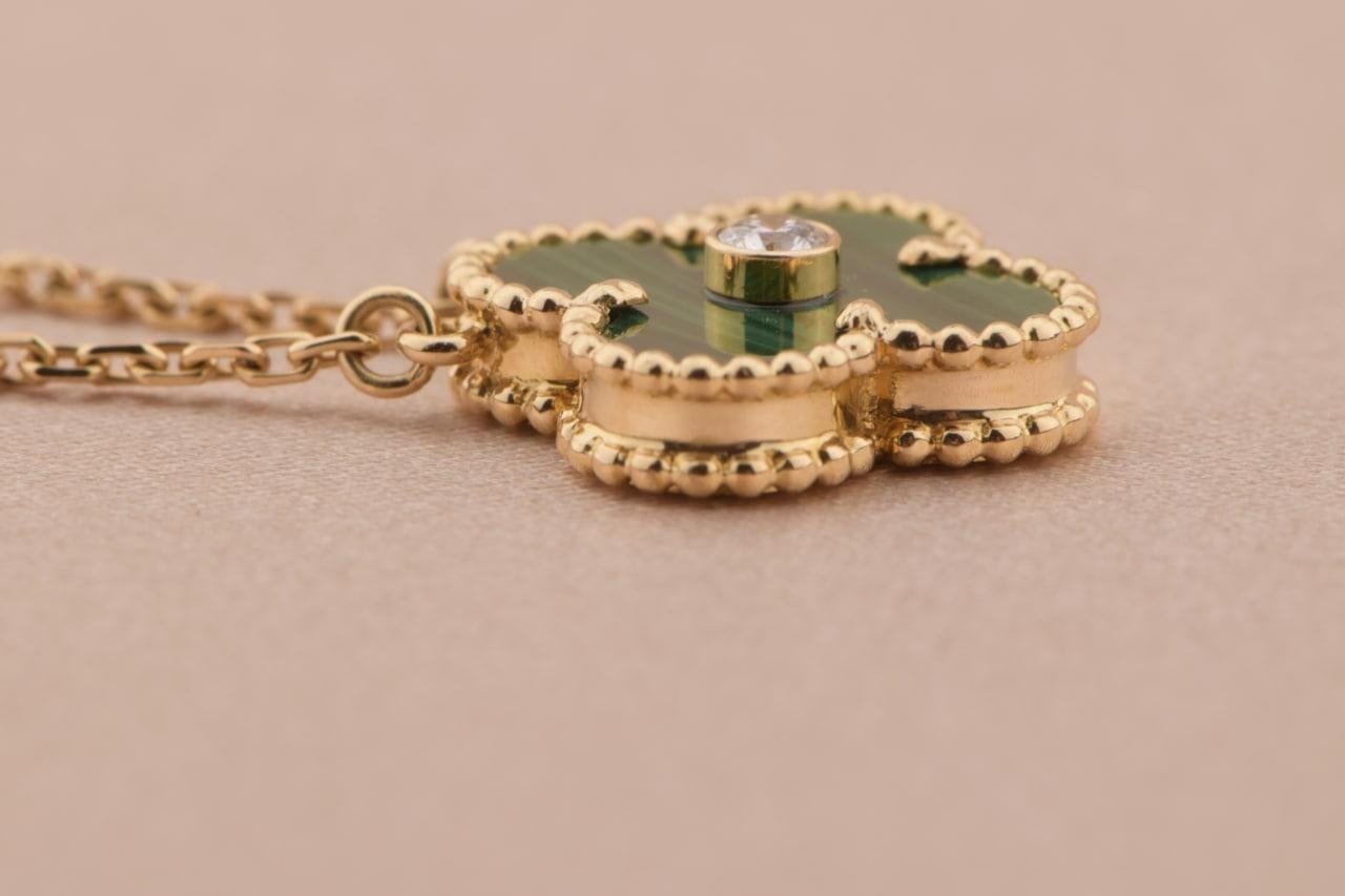 Van Cleef & Arpels Vintage Alhambra 2013 Diamond Malachite Pendant Necklace 3