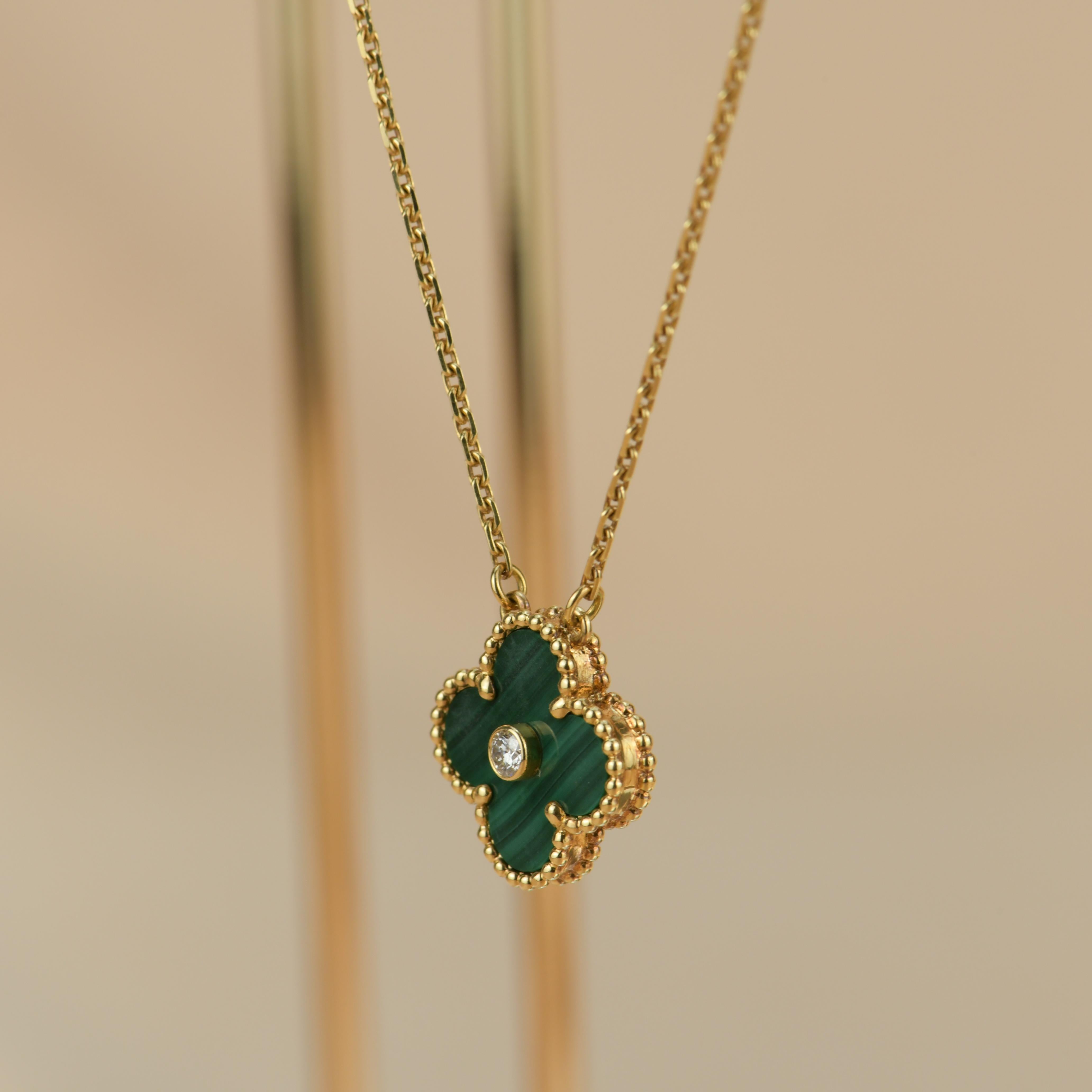 green van cleef necklace