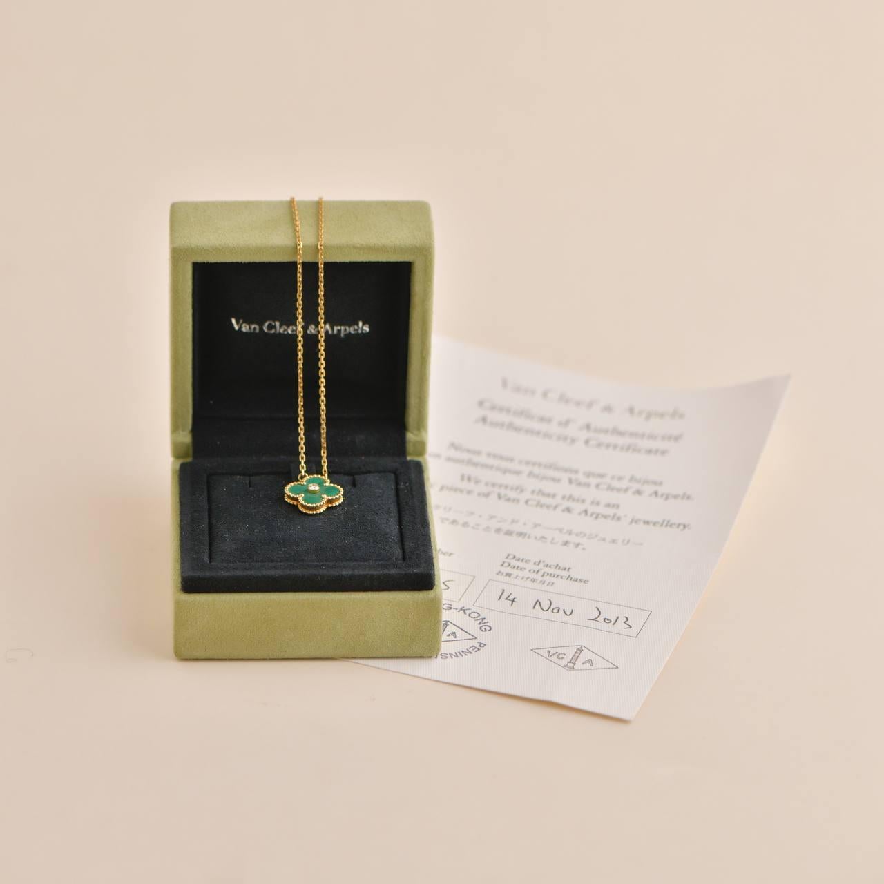 Van Cleef & Arpels Vintage Alhambra 2013 Diamant-Halskette mit Malachit-Anhänger, Vintage (Rundschliff)