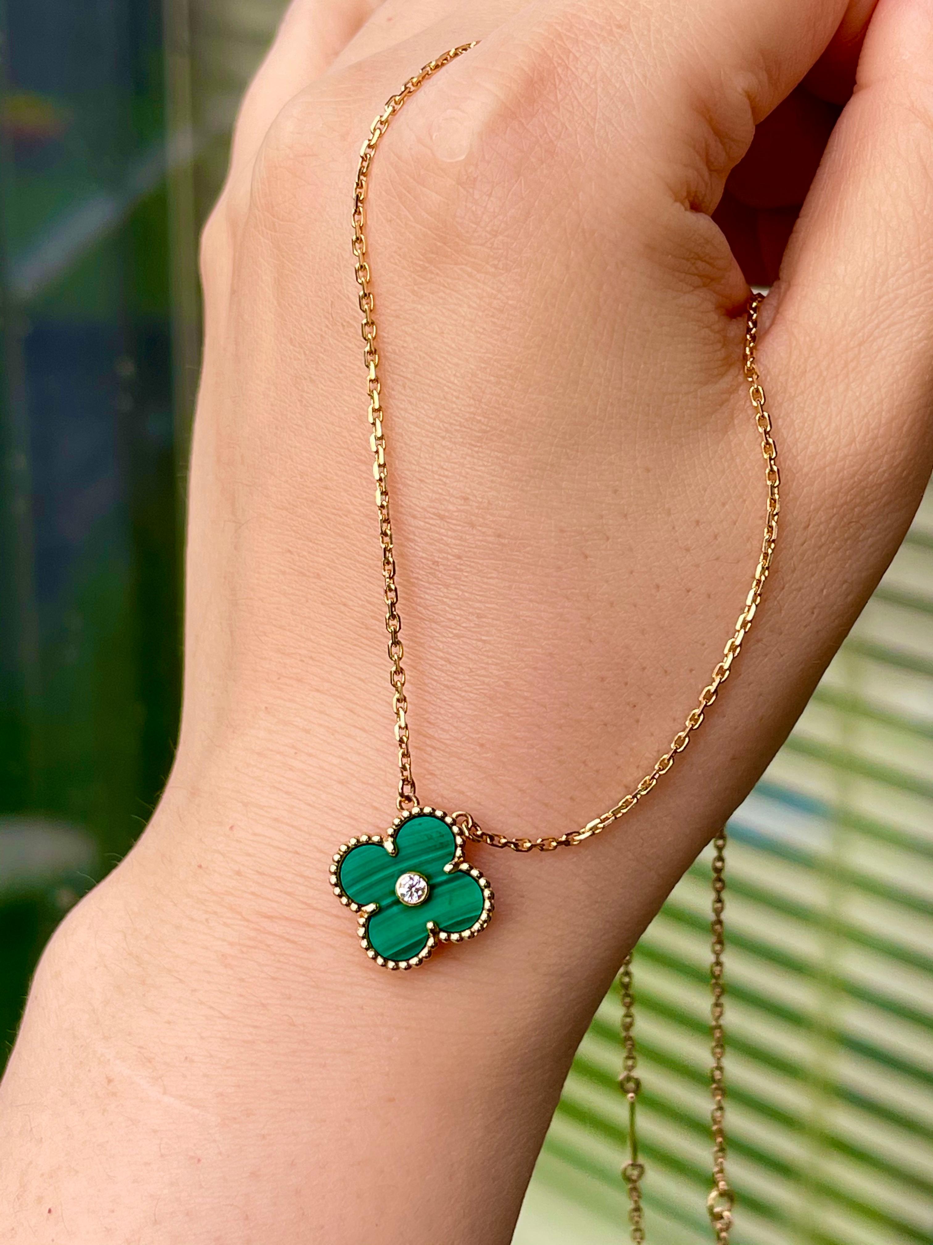 van cleef malachite necklace