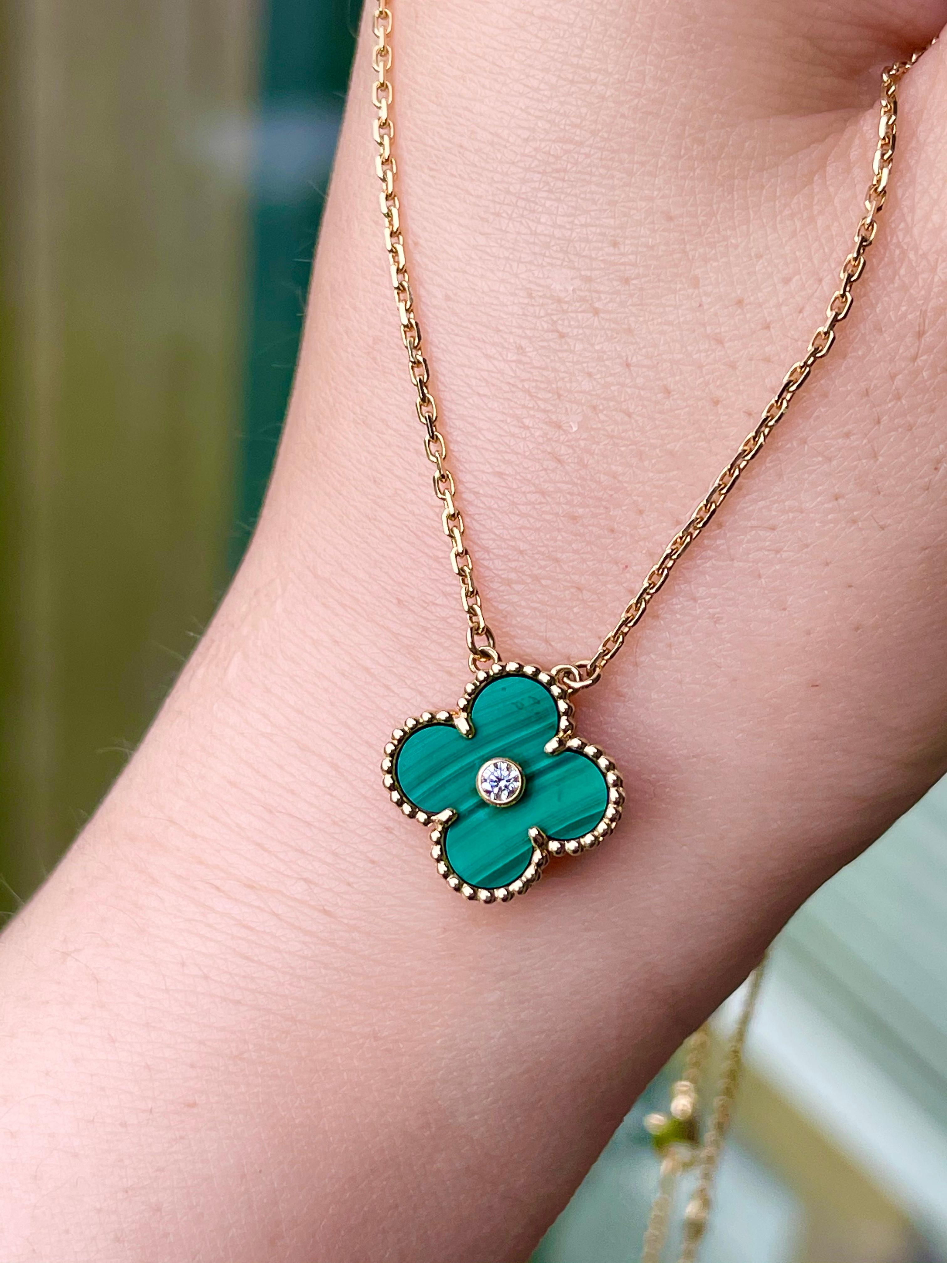 van cleef green necklace with diamonds