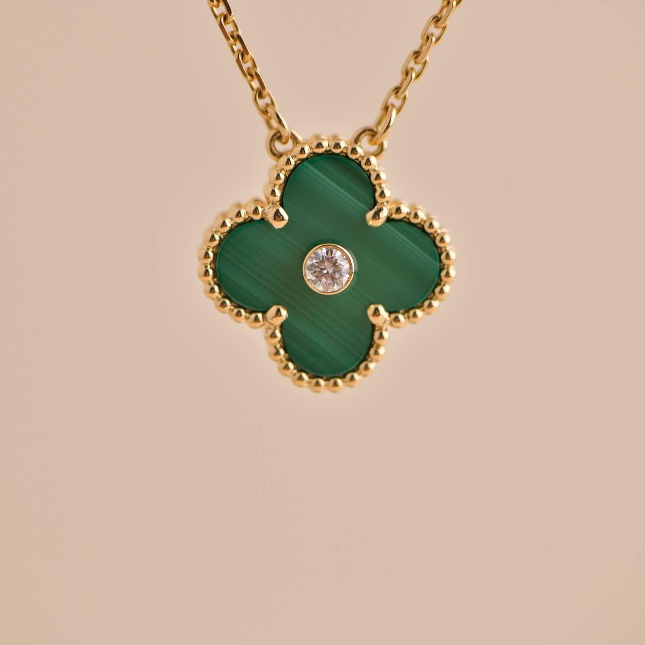 Van Cleef & Arpels Vintage Alhambra 2013 Diamond Malachite Pendant Necklace 2