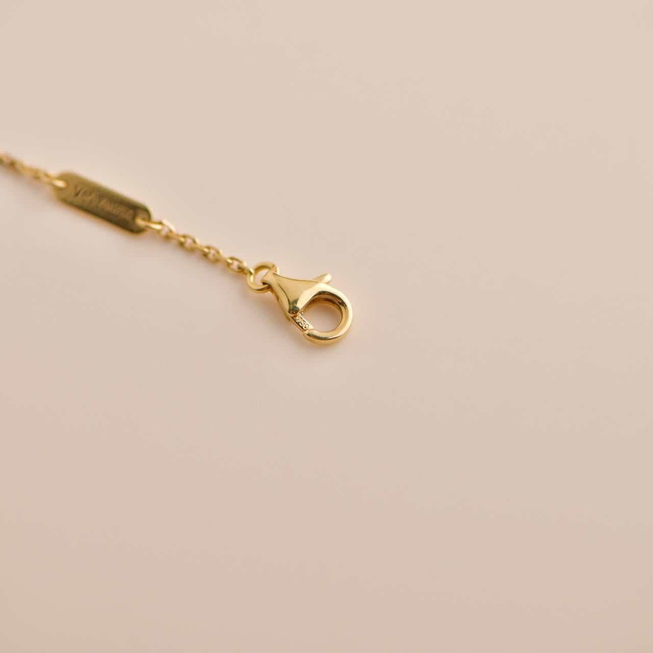 Van Cleef & Arpels Vintage Alhambra 2013 Diamond Malachite Pendant Necklace In Excellent Condition In Banbury, GB
