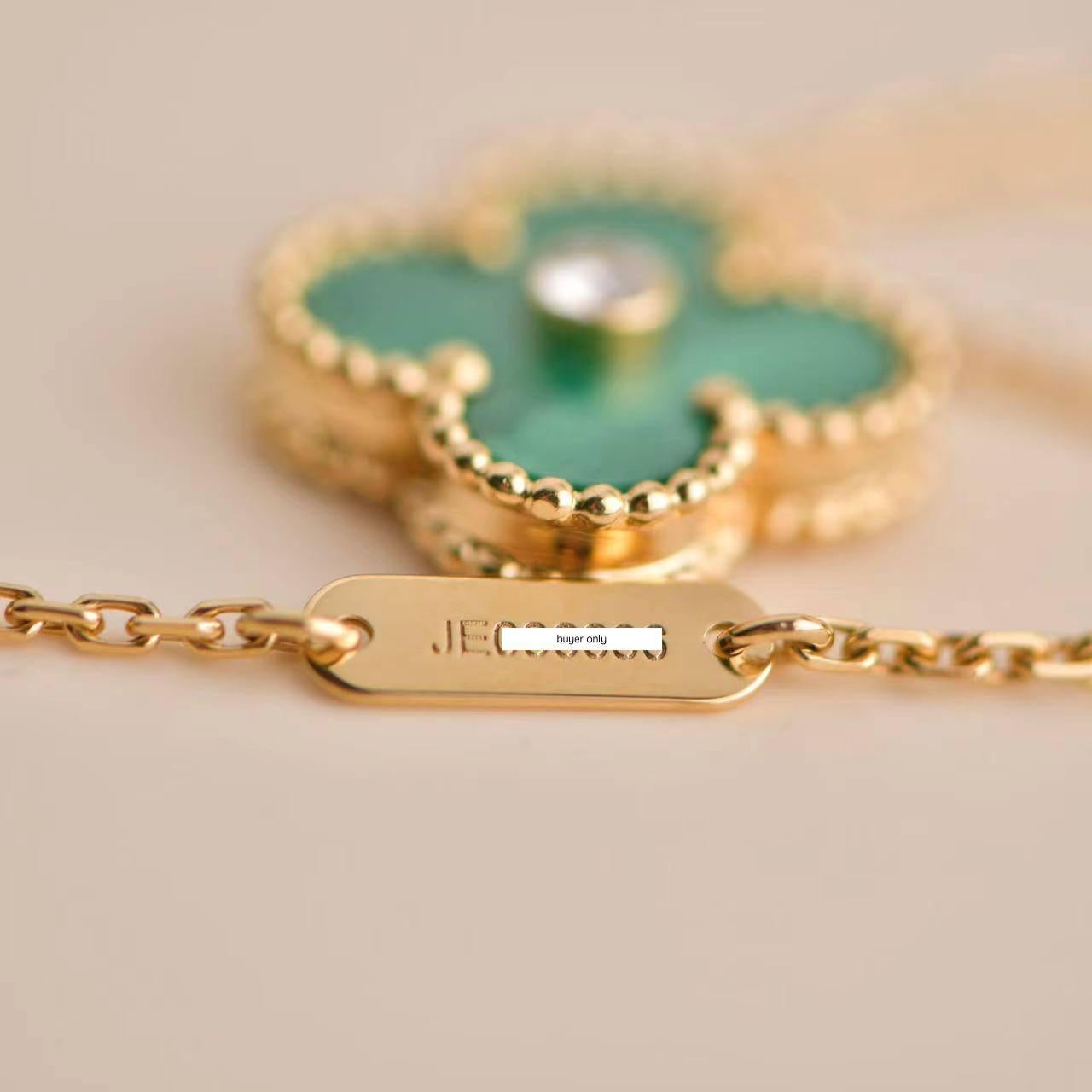 Van Cleef & Arpels Vintage Alhambra 2013 Diamond Malachite Pendant Necklace 2