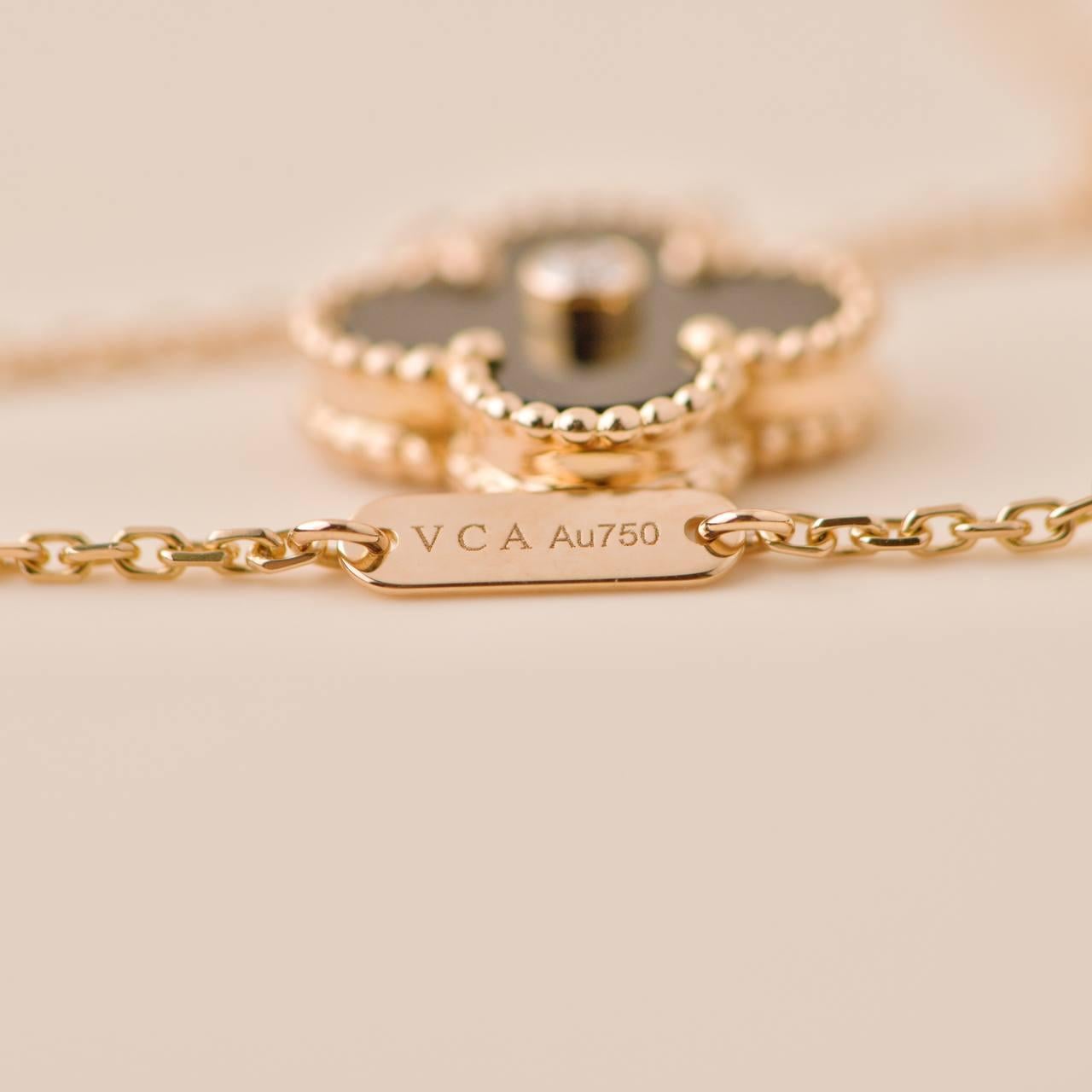 Van Cleef & Arpels Vintage Alhambra 2016 Holiday Diamond Onyx 18K Rose Gold Pend 2