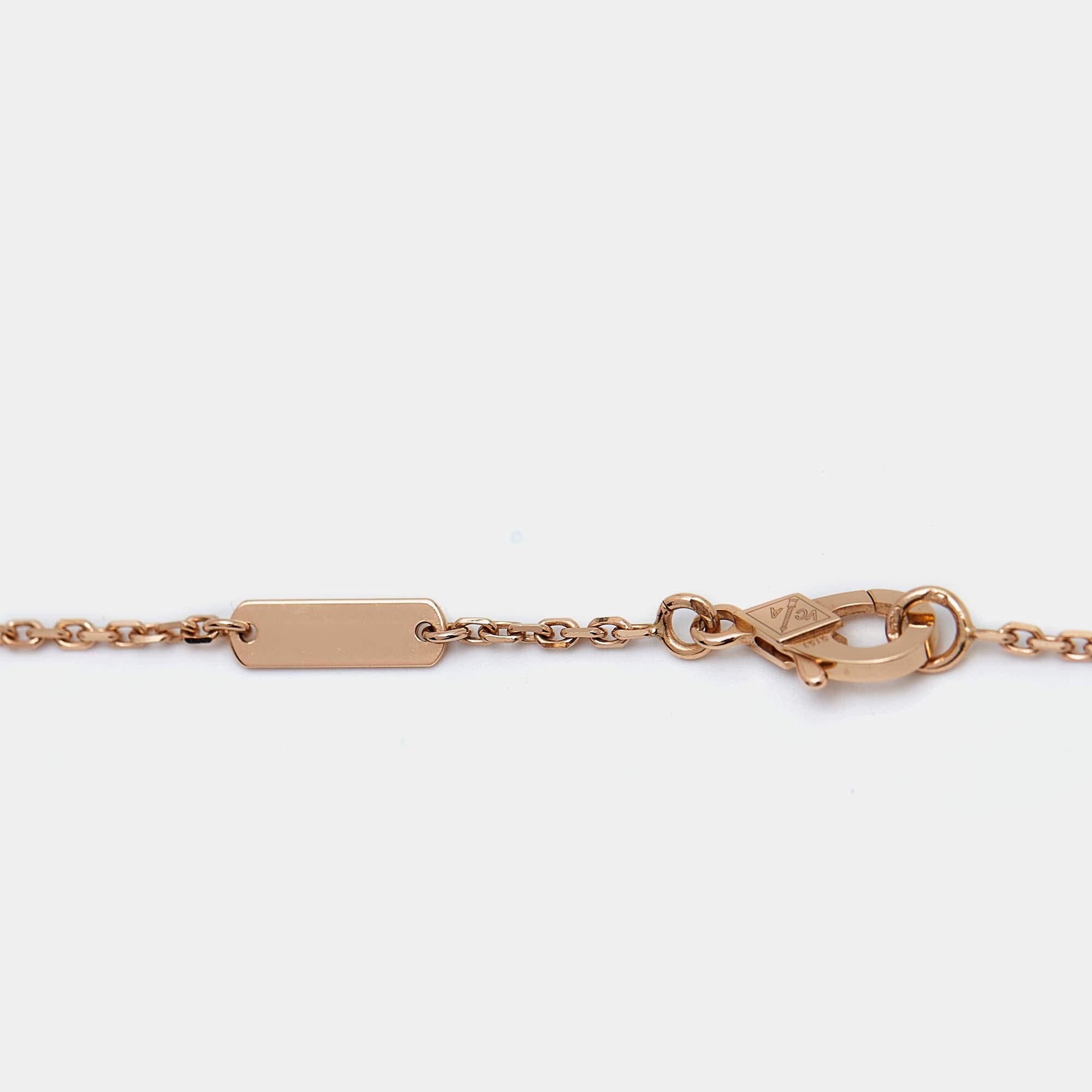 Van Cleef Arpels Vintage Alhambra 2023 Holiday Ltd. Diamond 18k Gold Necklace 3