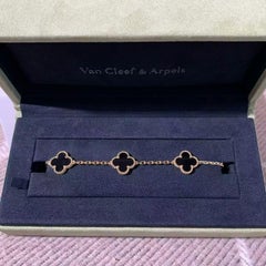 Van Cleef & Arpels Vintage Alhambra 5-motif bracelet 18K gold black onyx stones