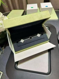 Van Cleef & Arpels Vintage Alhambra 5-Motif Bracelet Onyx Diamond 18k Gold