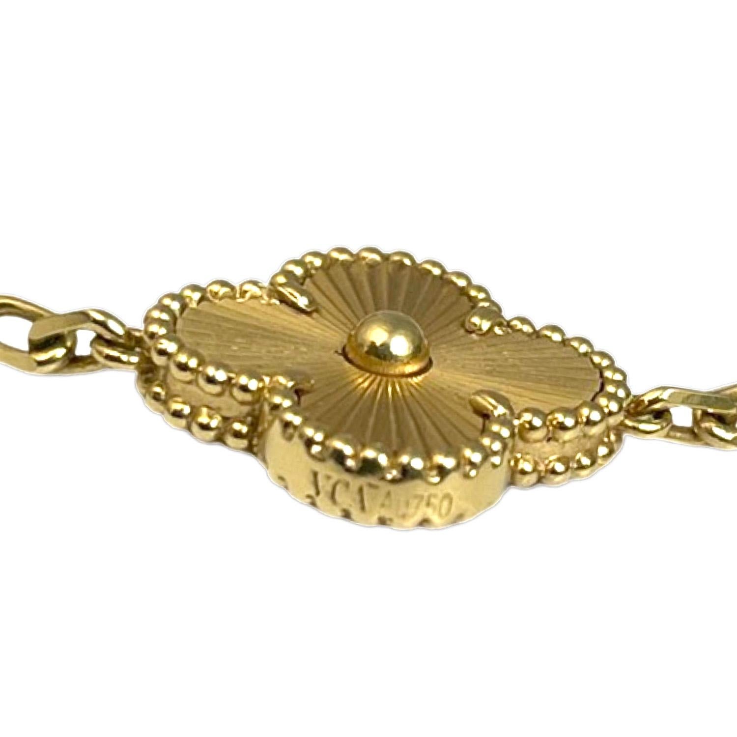 18k yellow gold 5 motifs guilloche vintage alhambra bracelet