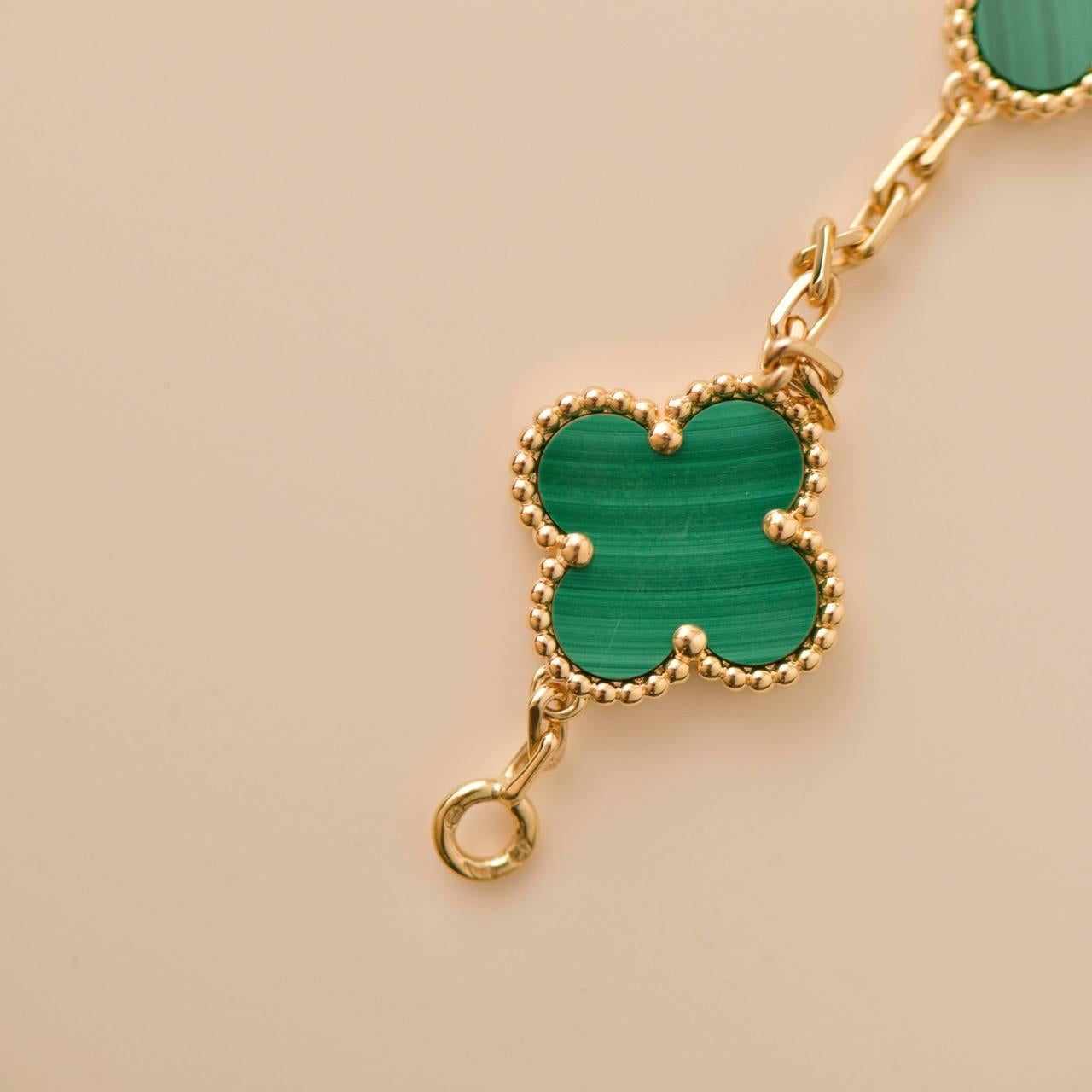 Van Cleef & Arpels Bracciale Vintage Alhambra 5 Motivi Malachite Oro 18K in vendita 1