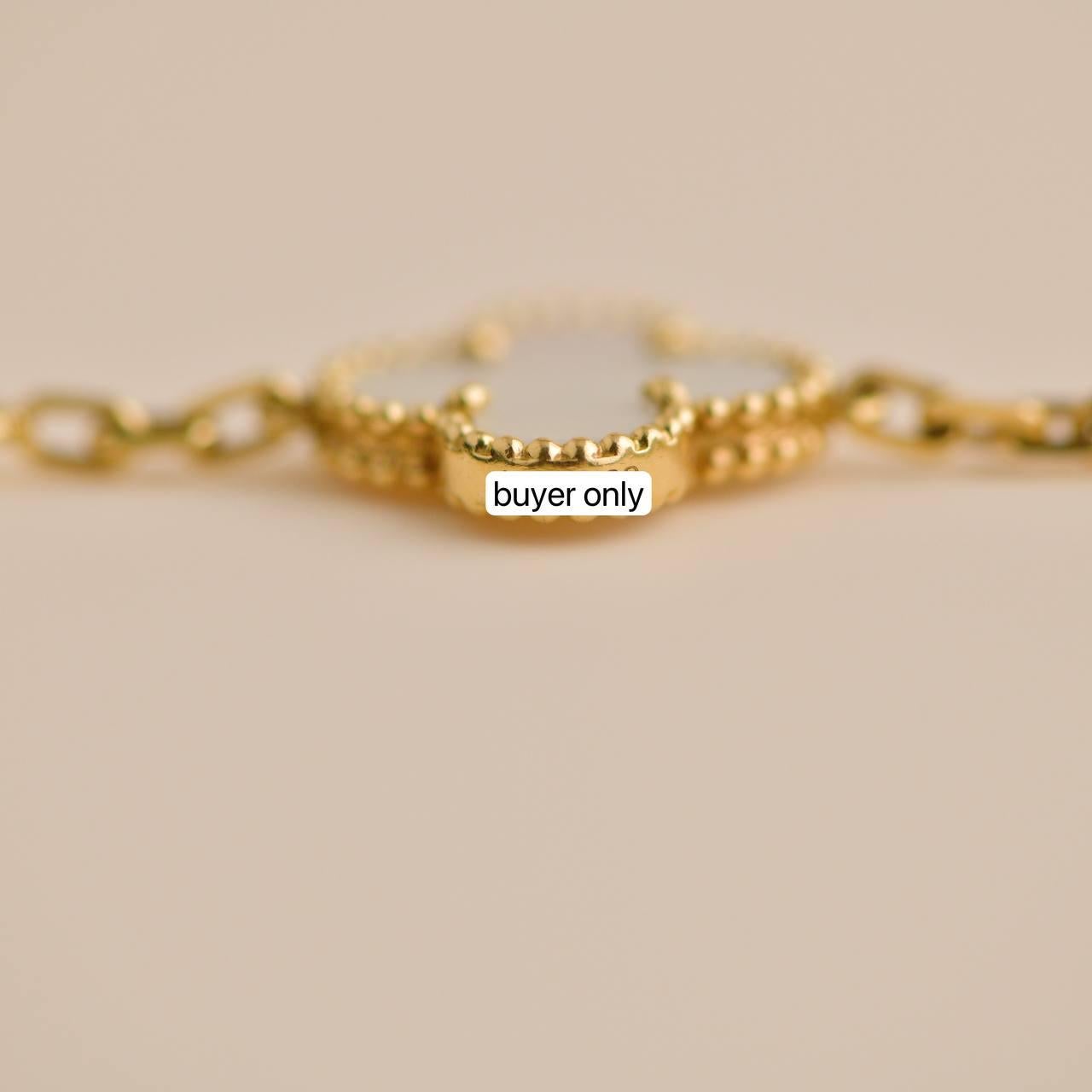 Van Cleef & Arpels Vintage Alhambra 5 Motivo Madreperla Pulsera de oro amarillo 2