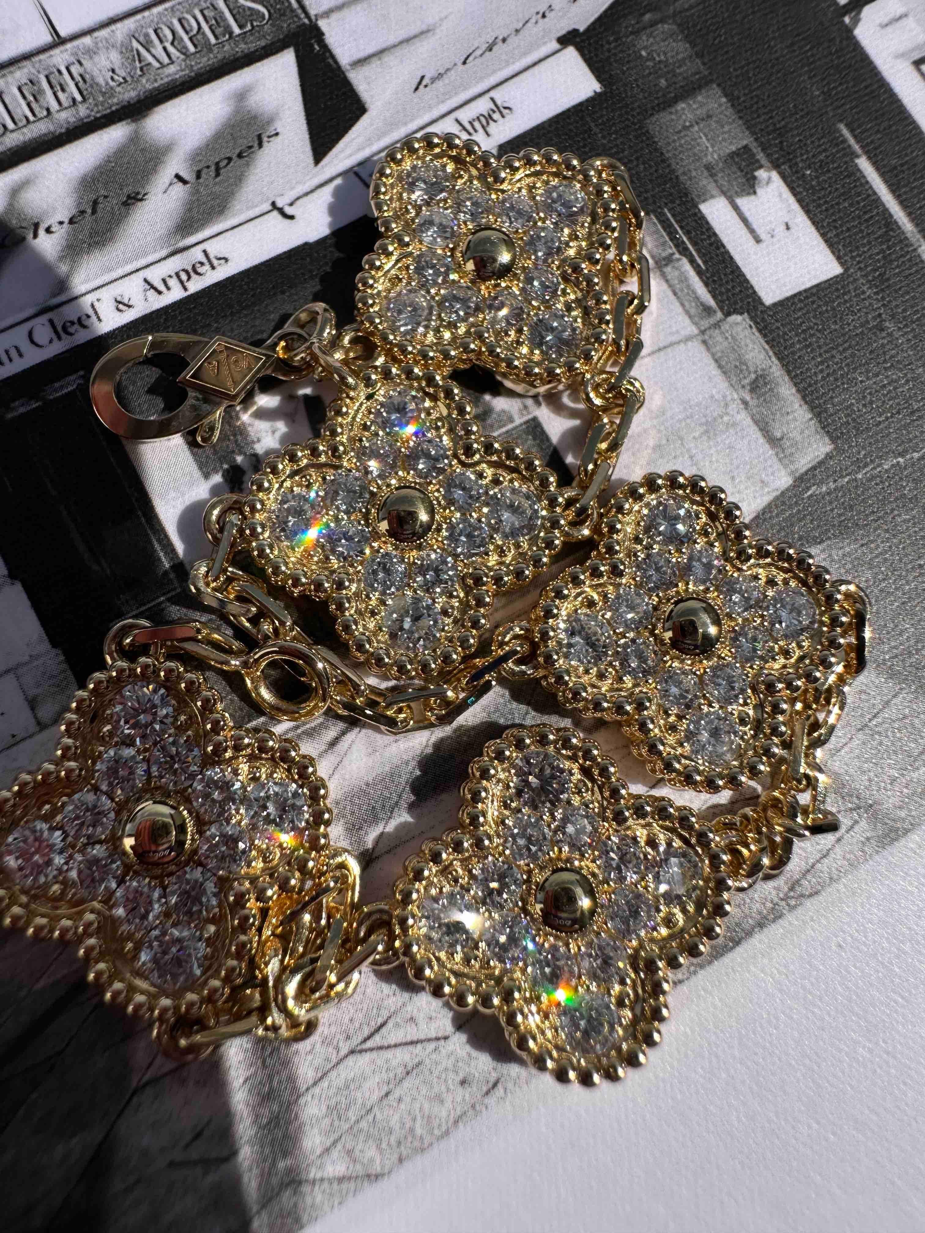 Modern Van Cleef & Arpels Vintage Alhambra 5 Motifs Diamond Bracelet, Yellow Gold