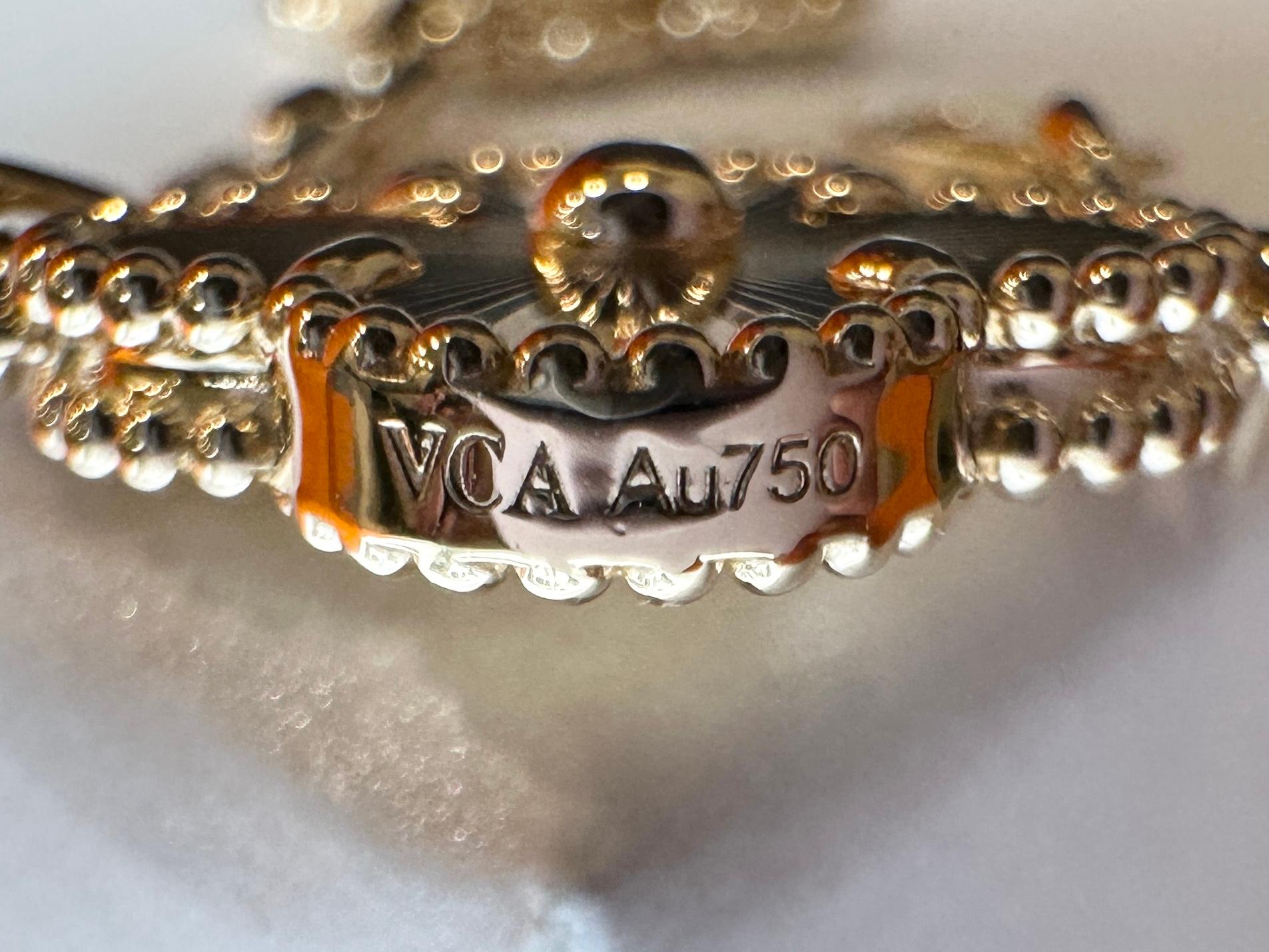 Van Cleef & Arpels Vintage Alhambra 5 Motifs Guilloche Diamond Bracelet In Excellent Condition In Tucson, AZ