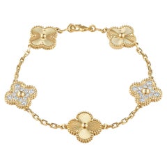 Van Cleef & Arpels Bracelet vintage Alhambra à 5 motifs en diamants guillochés